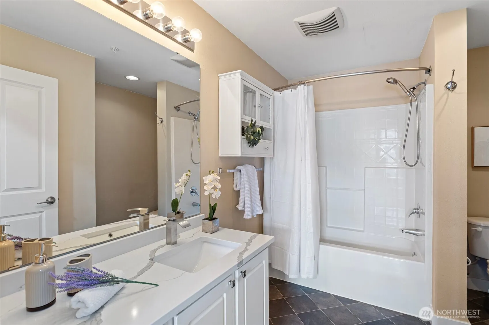 5292 236th Place SE #24-1, Issaquah, WA 98029