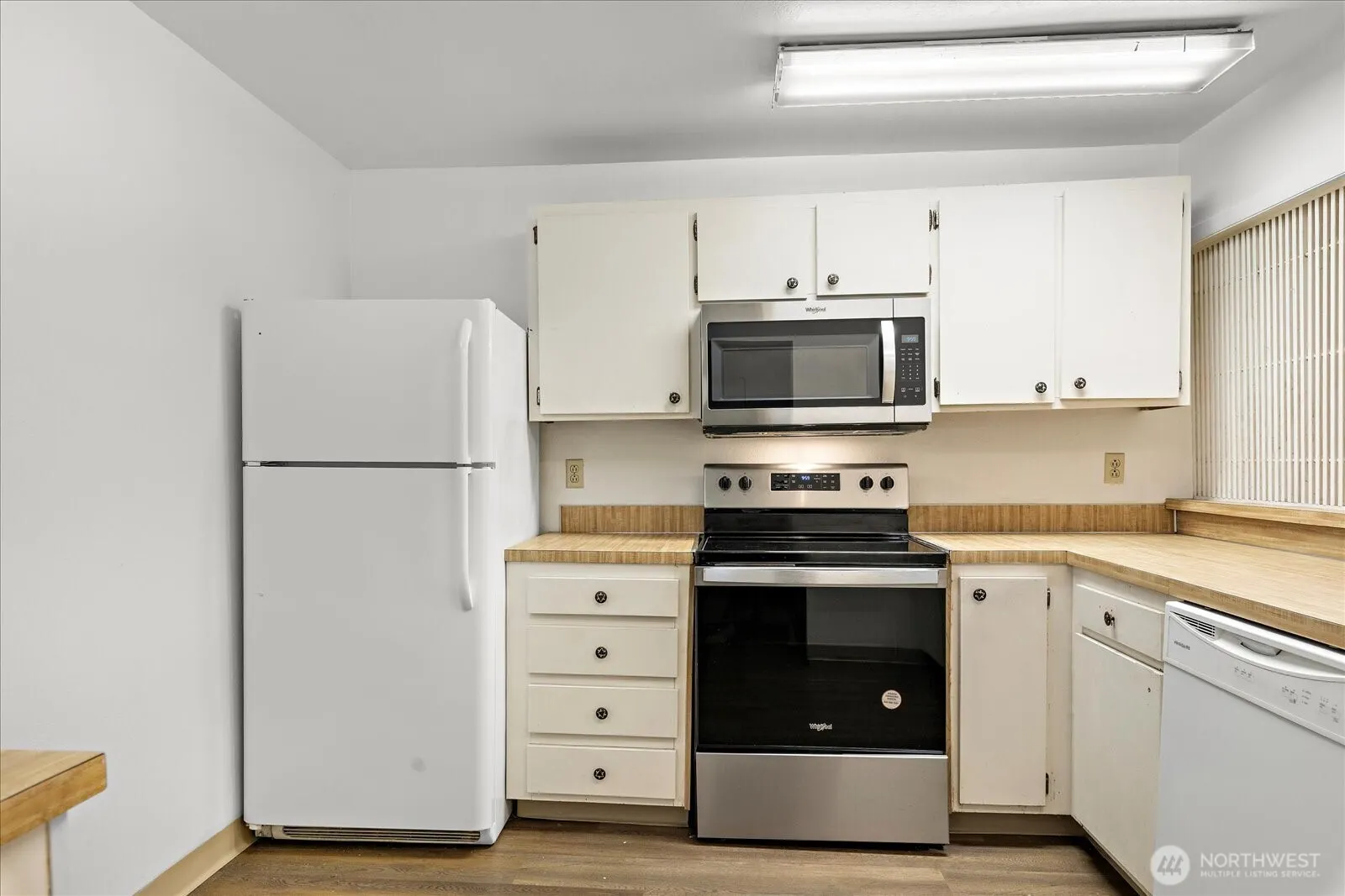 6702 139th Avenue NE #742, Redmond, WA 98052
