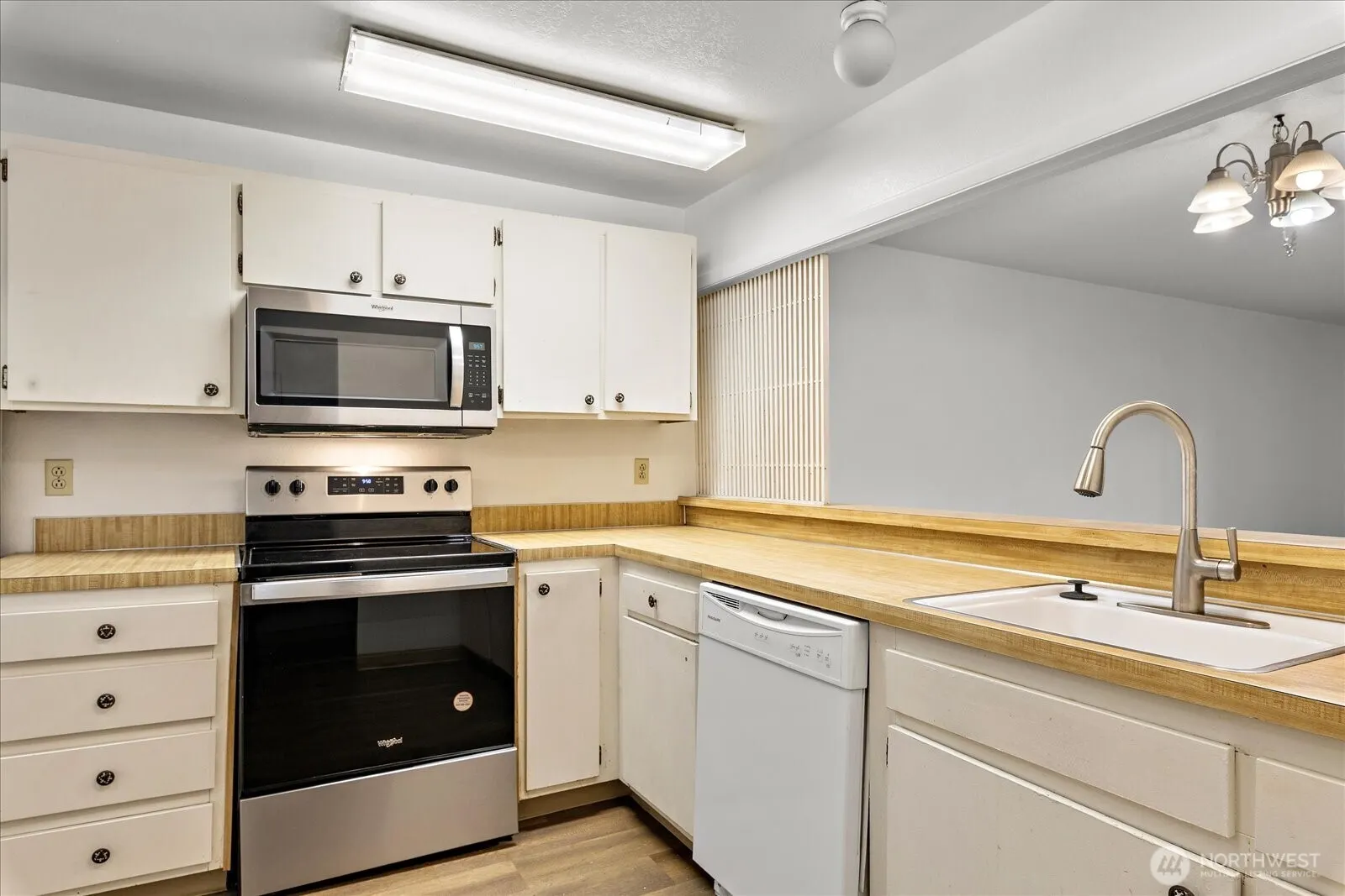 6702 139th Avenue NE #742, Redmond, WA 98052