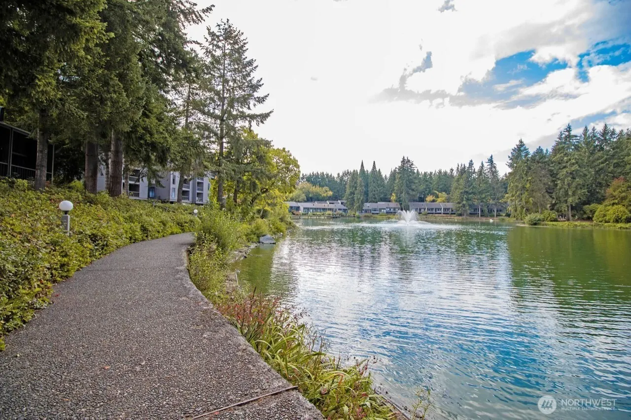 6702 139th Avenue NE #742, Redmond, WA 98052