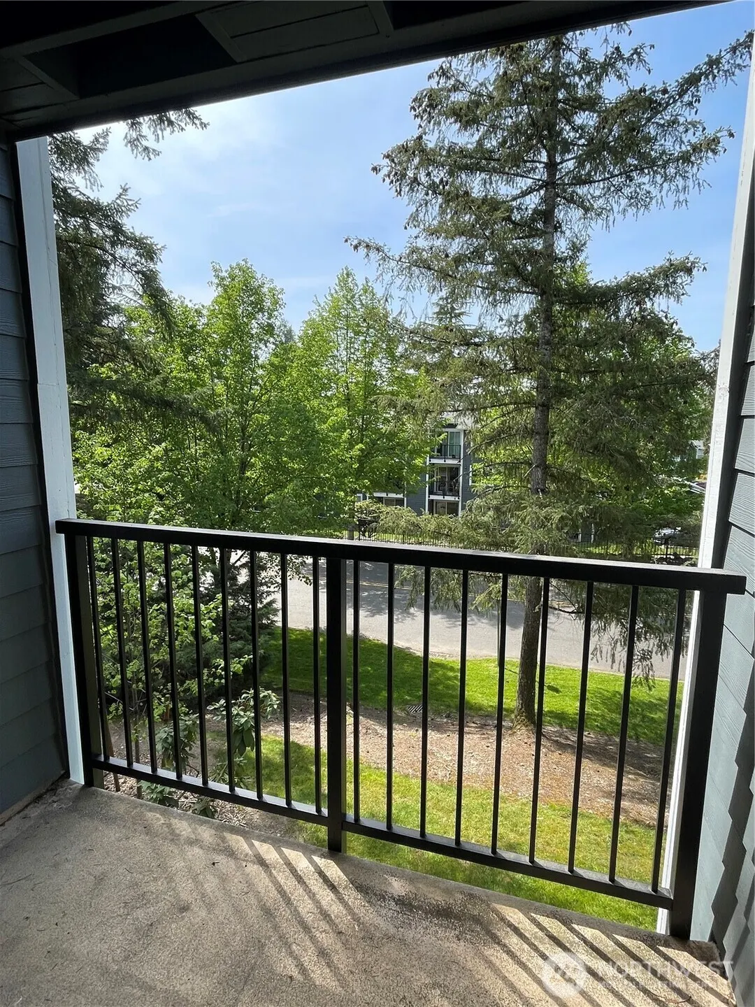14206 NE 181st Place #L206, Woodinville, WA 98072