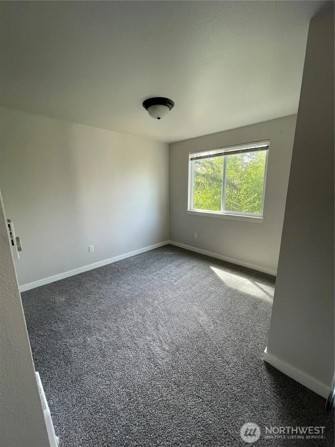 14206 NE 181st Place #L206, Woodinville, WA 98072