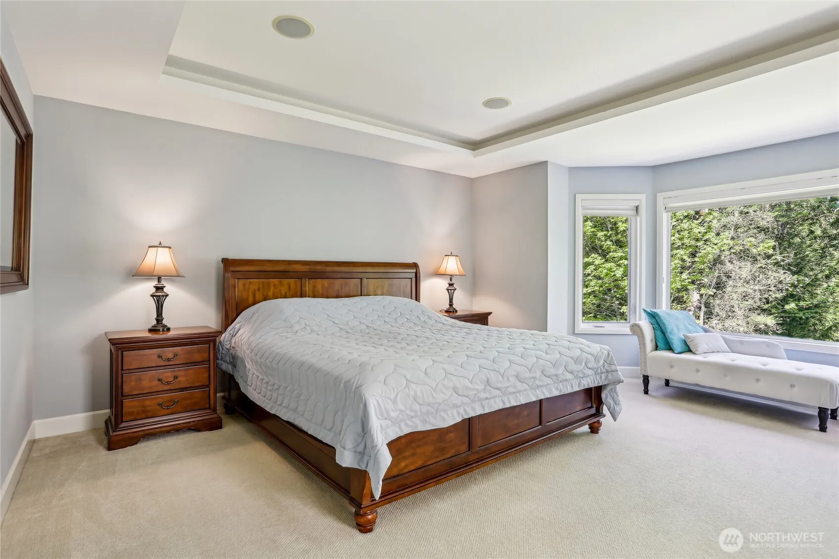 25846 NE 4th Place , Sammamish, WA 98074