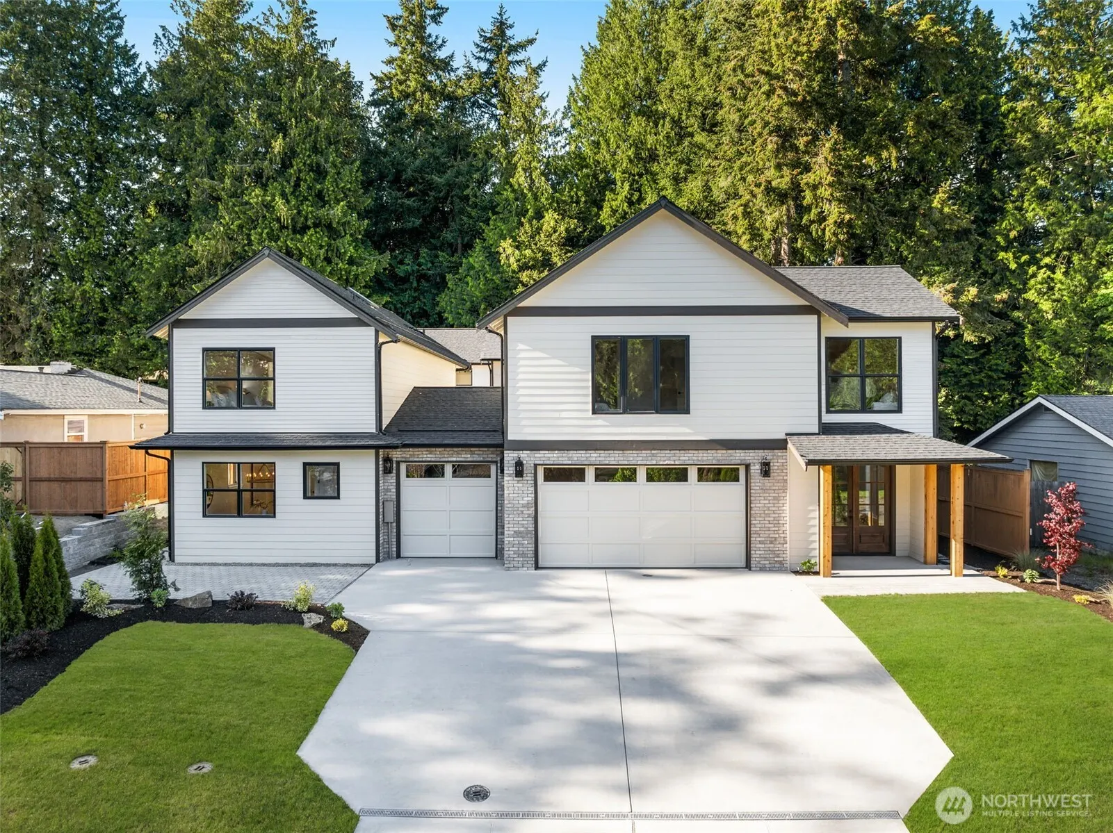 10604 NE 137th Place , Kirkland, WA 98034