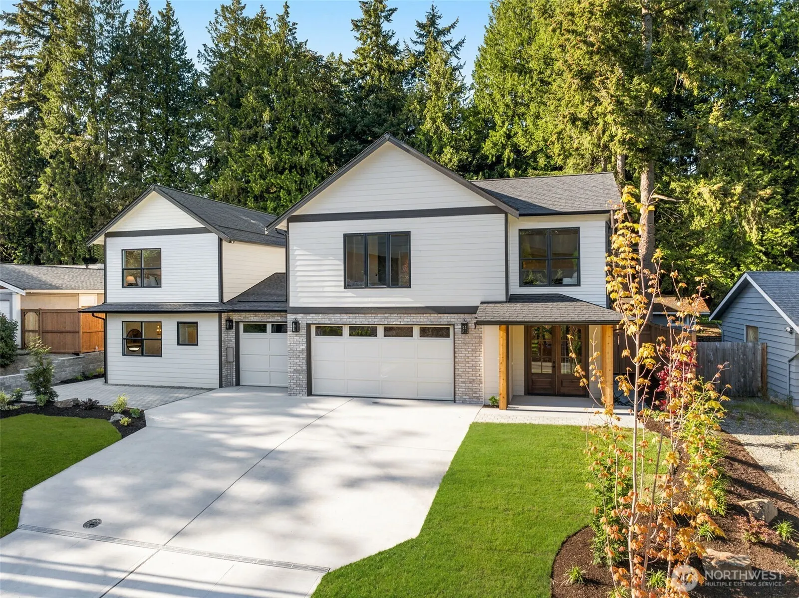 10604 NE 137th Place , Kirkland, WA 98034