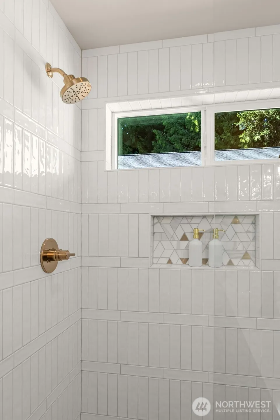 10604 NE 137th Place , Kirkland, WA 98034