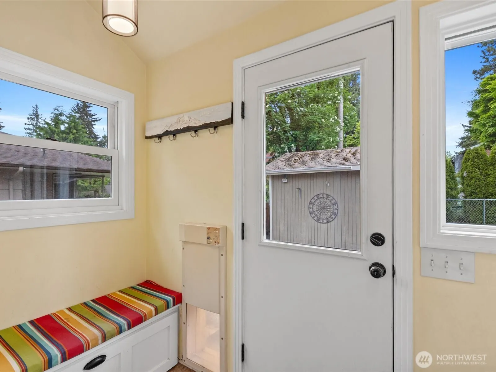 10723 Densmore Avenue N, Seattle, WA 98133