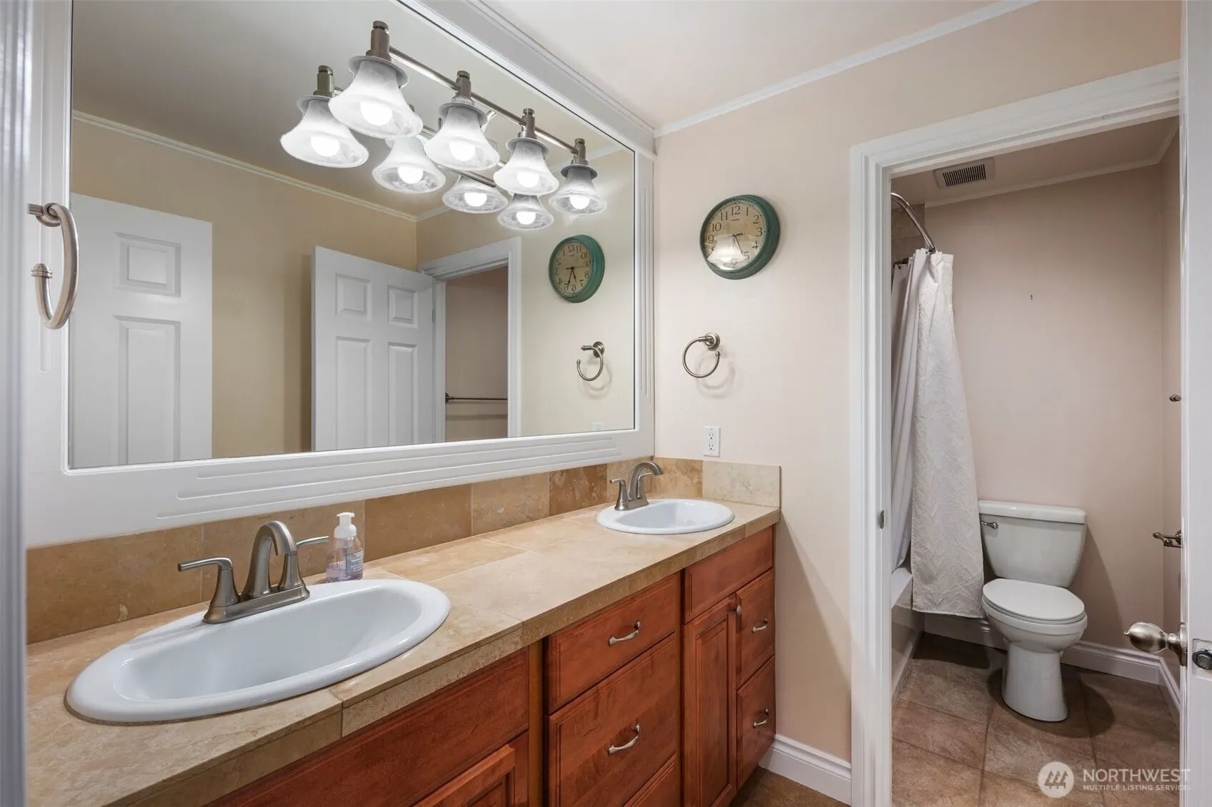 13106 SE 261st Place , Kent, WA 98030