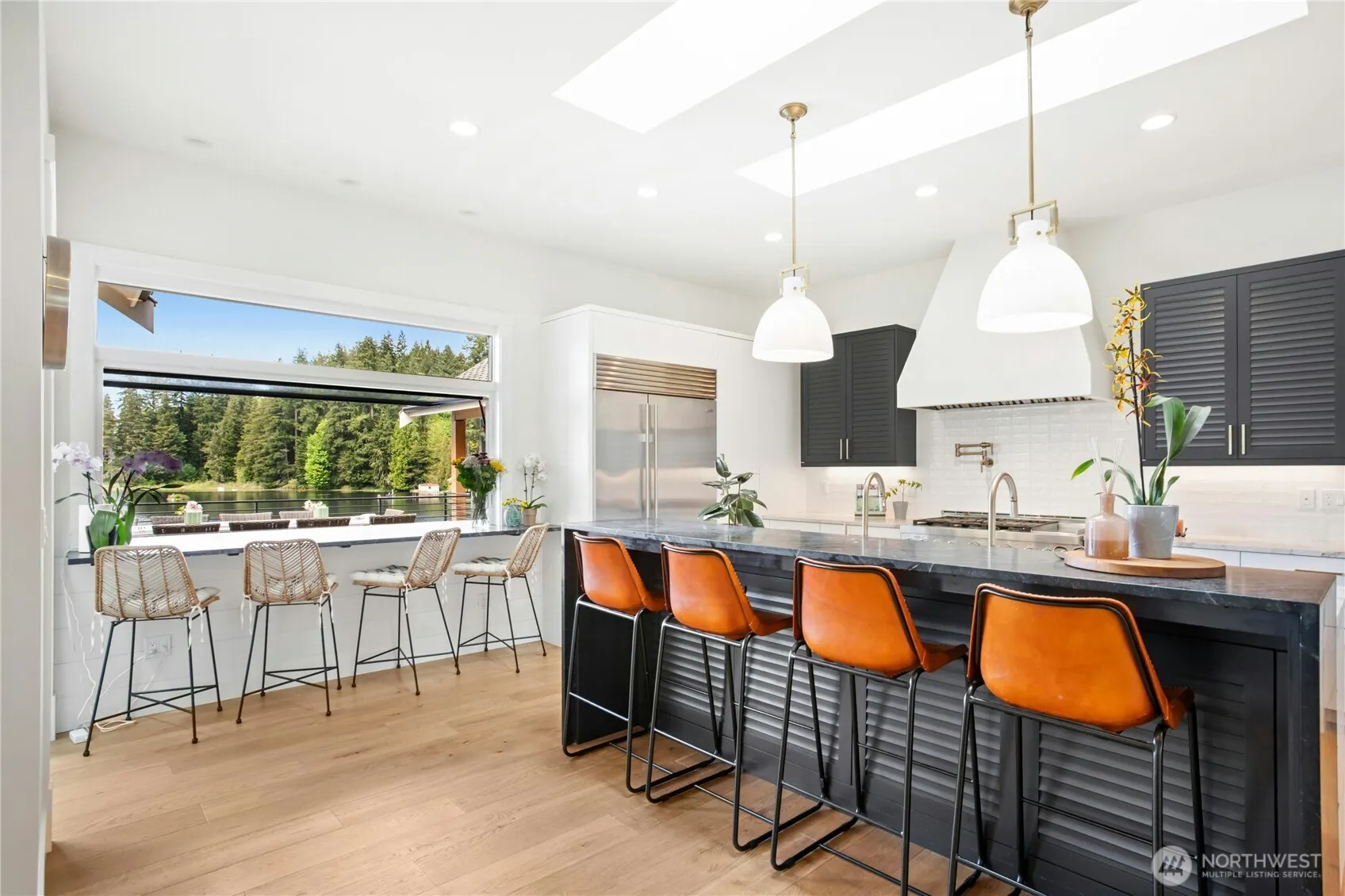9803 Crystal Lake Drive , Woodinville, WA 98077