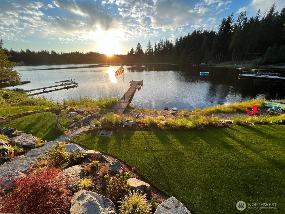 9803 Crystal Lake Drive , Woodinville, WA 98077