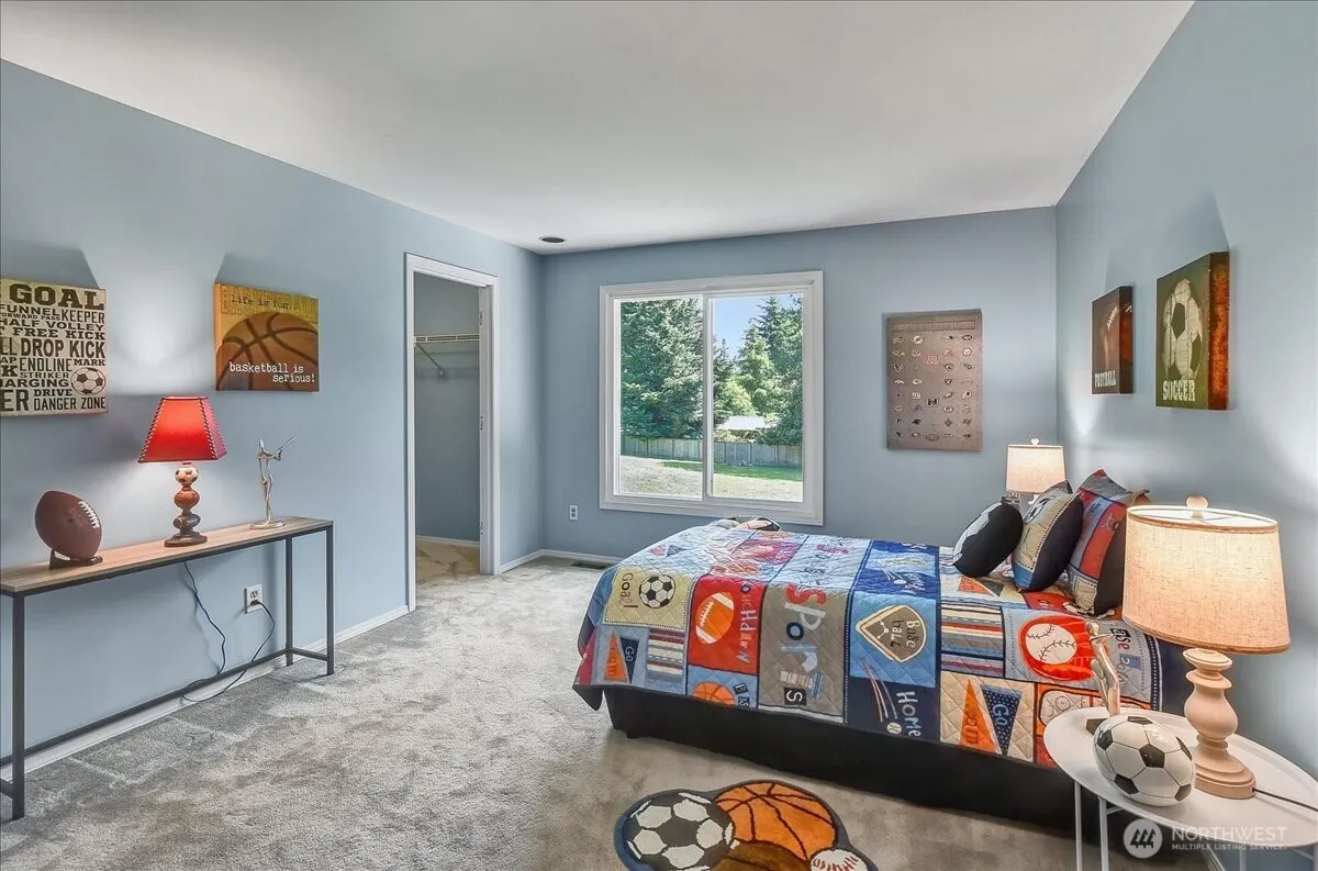 16005 NE 160th Street , Woodinville, WA 98072-8166