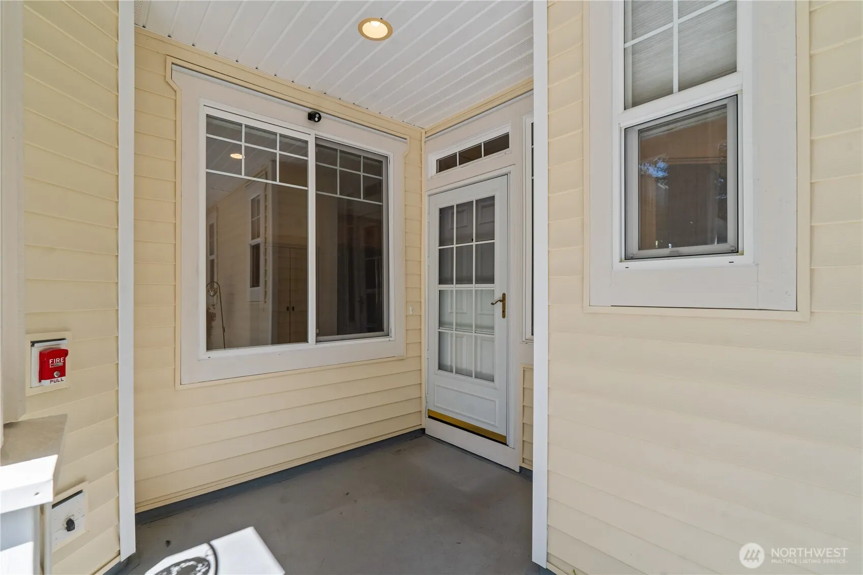 18708 109th Lane SE #K-30, Renton, WA 98055-8111