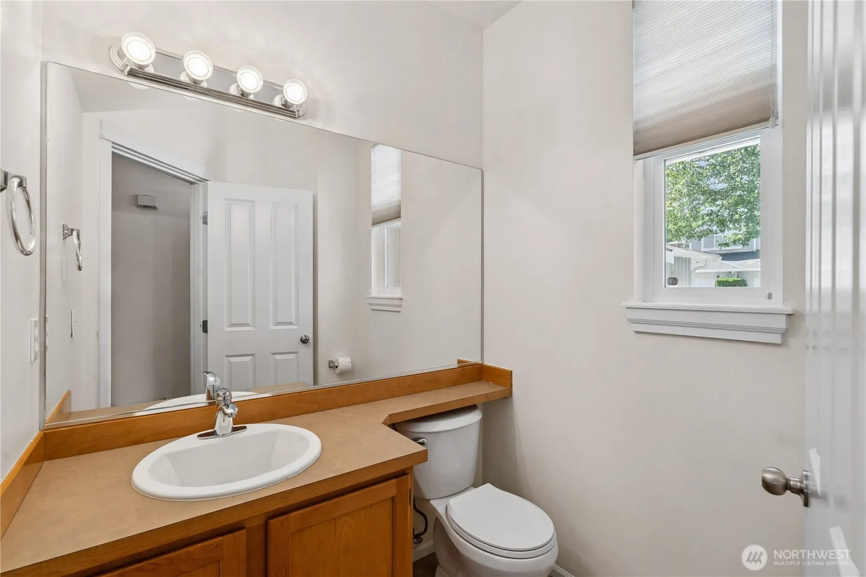 18708 109th Lane SE #K-30, Renton, WA 98055-8111