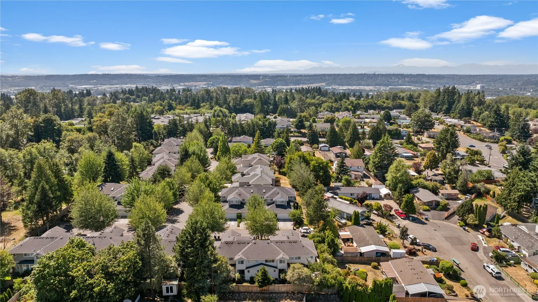 18708 109th Lane SE #K-30, Renton, WA 98055-8111