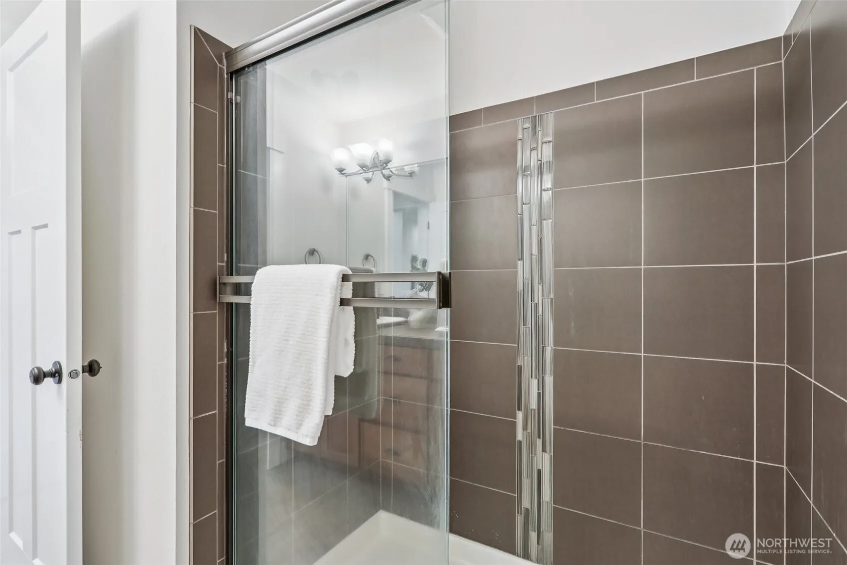 1313 Brooklyn Walk NE, Issaquah, WA 98029