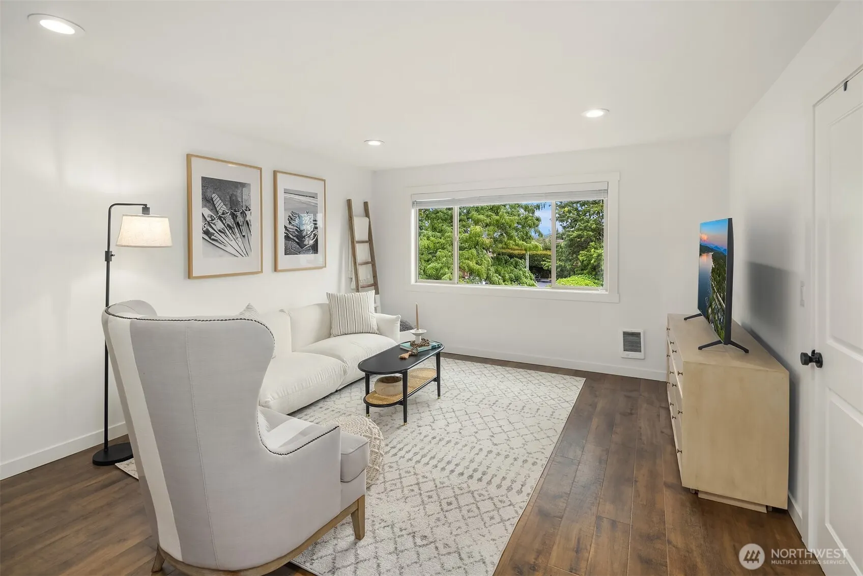 3834 175th Avenue NE #E49, Redmond, WA 98052