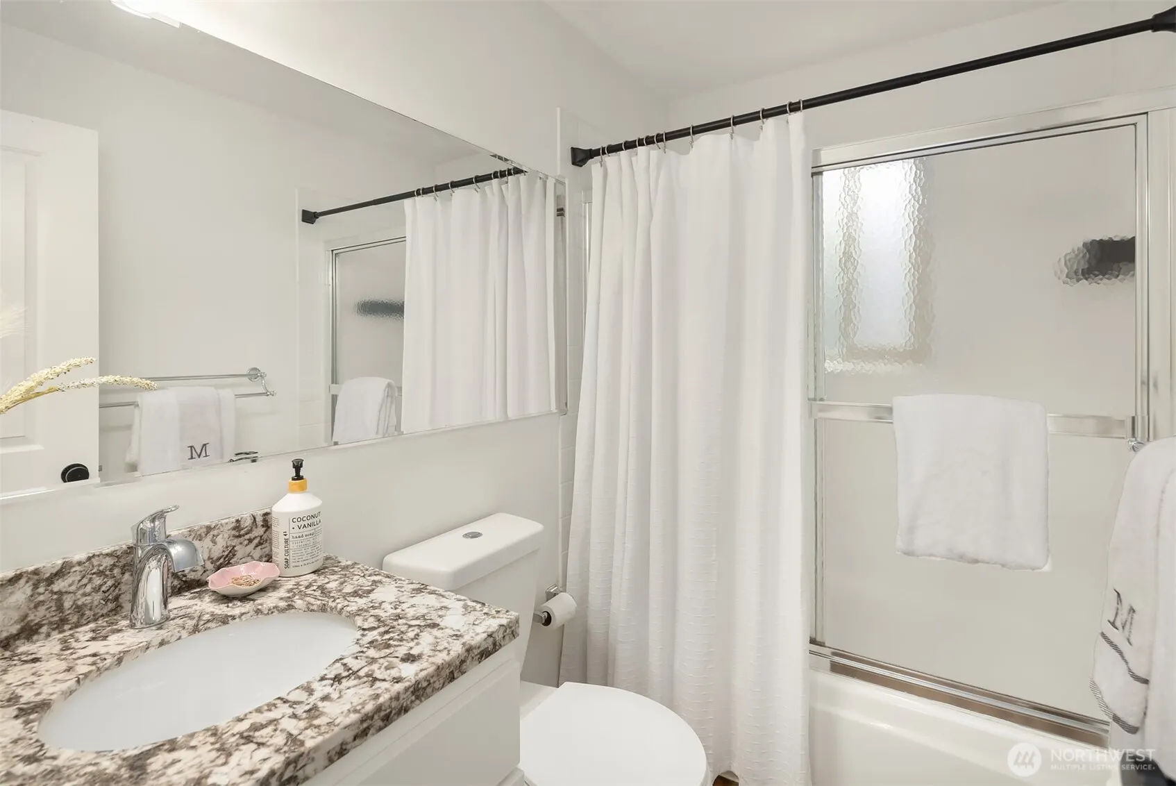 3834 175th Avenue NE #E49, Redmond, WA 98052