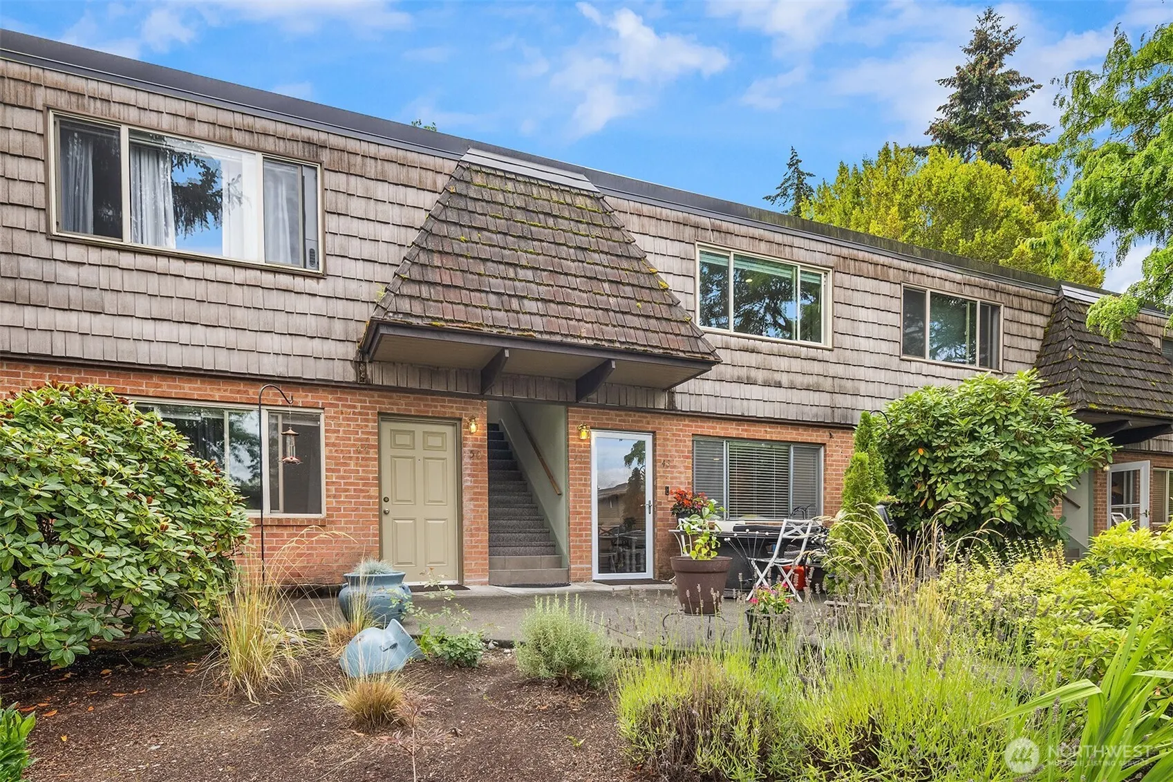 3834 175th Avenue NE #E49, Redmond, WA 98052