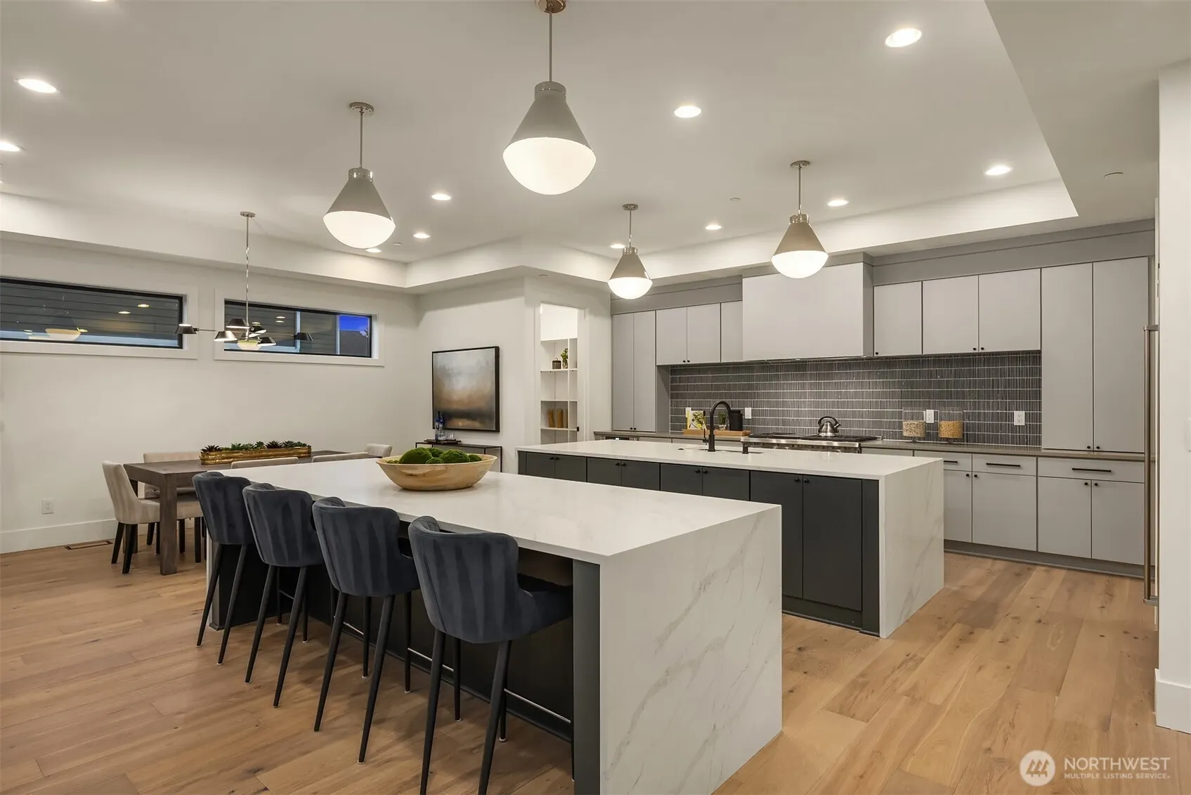627 155th Avenue SE, Bellevue, WA 98007