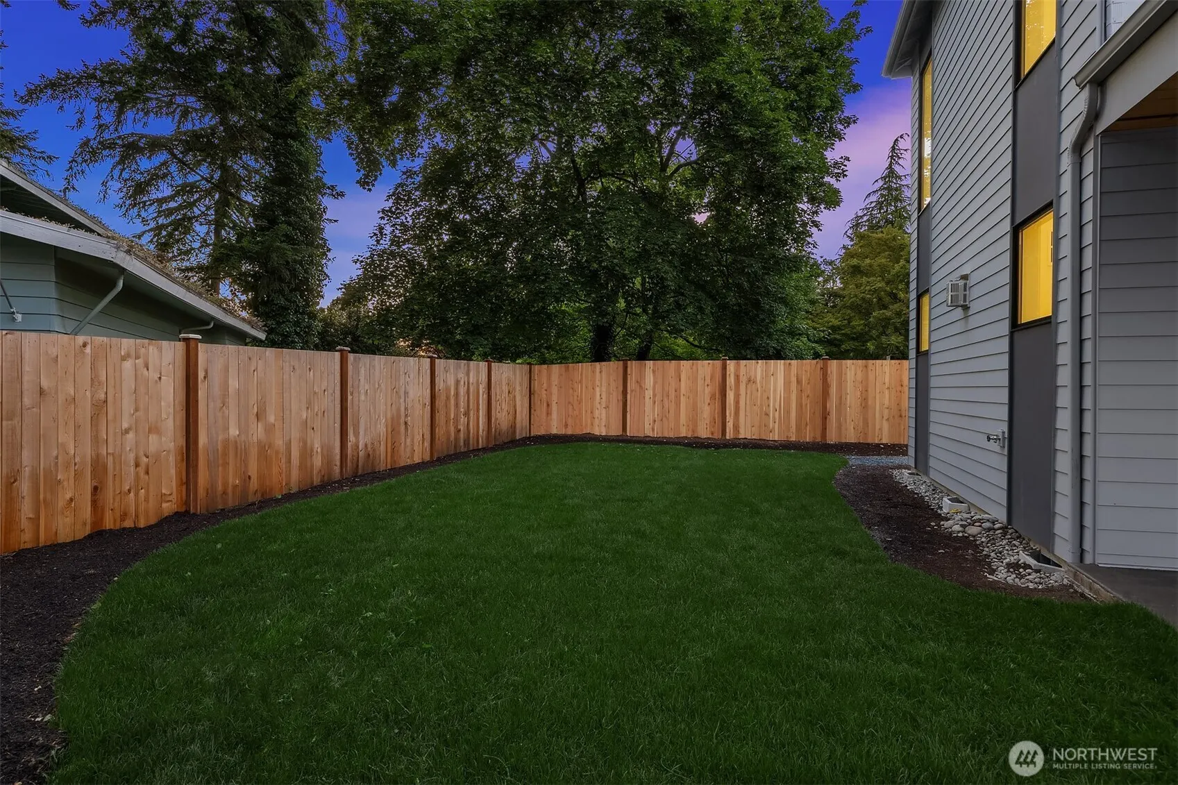 627 155th Avenue SE, Bellevue, WA 98007