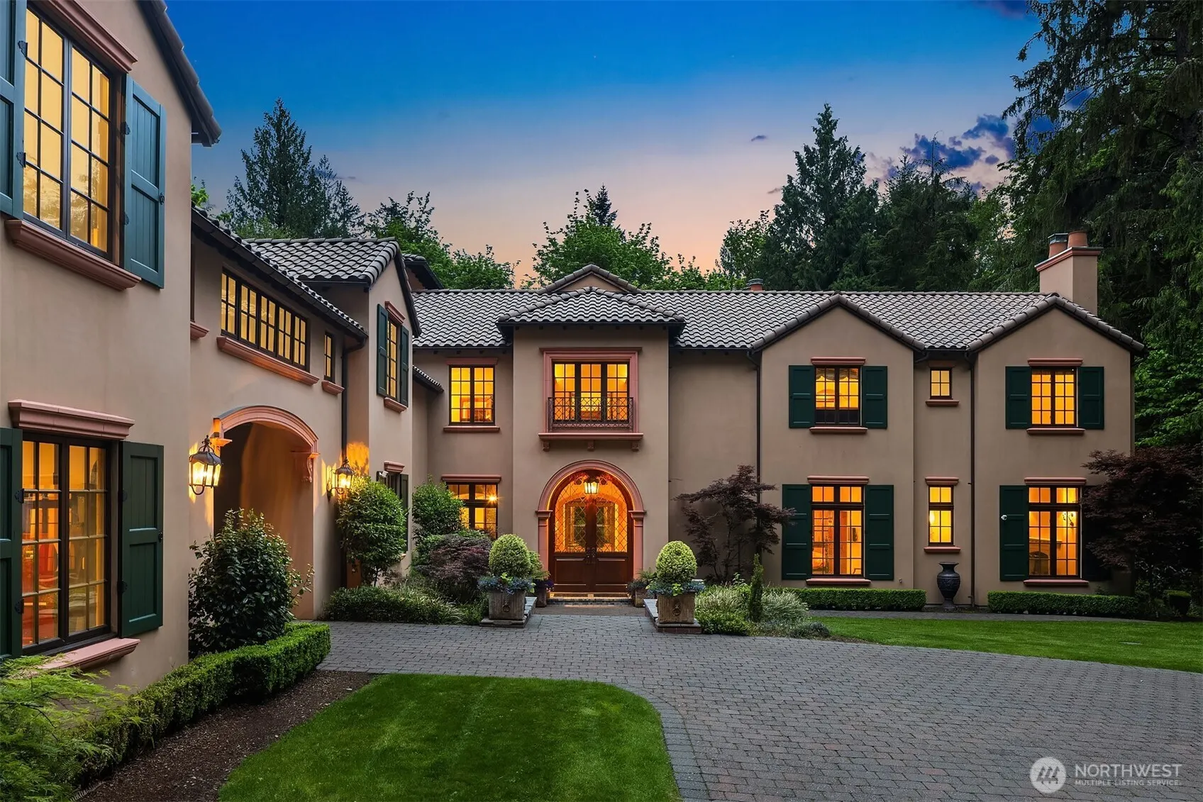 5565 248th Place SE, Issaquah, WA 98029