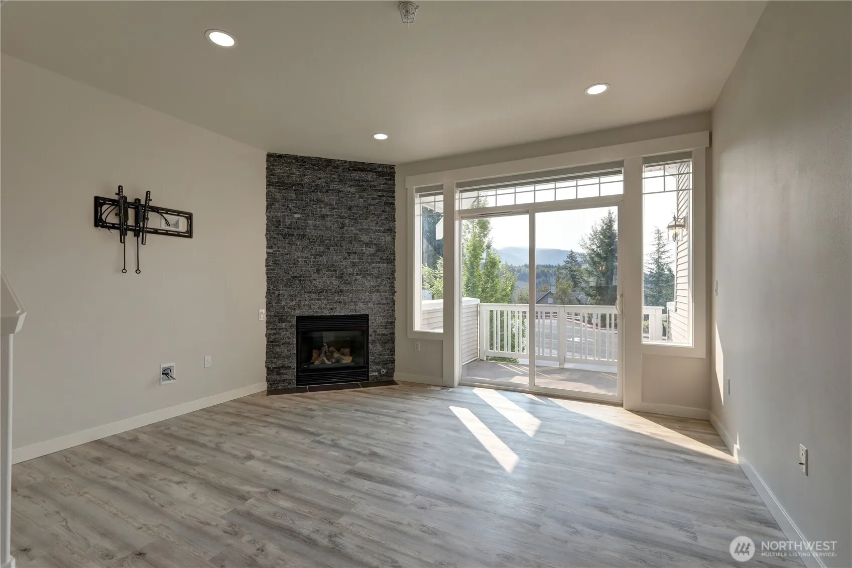 23120 SE Black Nugget Road #A2, Issaquah, WA 98029