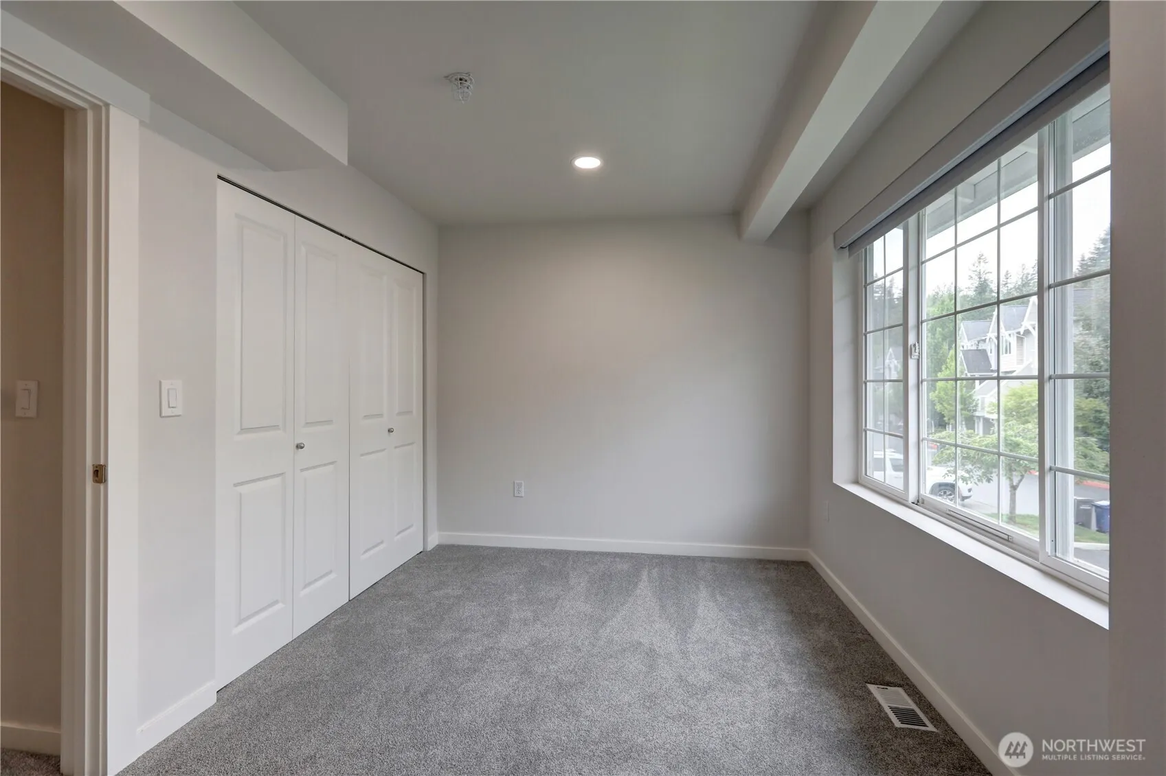23120 SE Black Nugget Road #A2, Issaquah, WA 98029