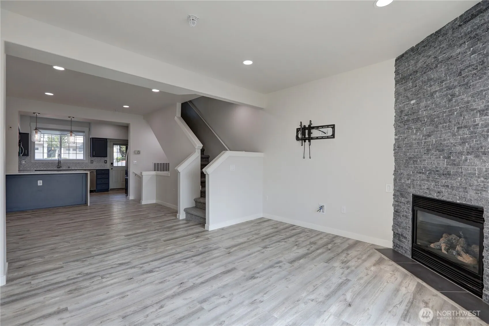 23120 SE Black Nugget Road #A2, Issaquah, WA 98029