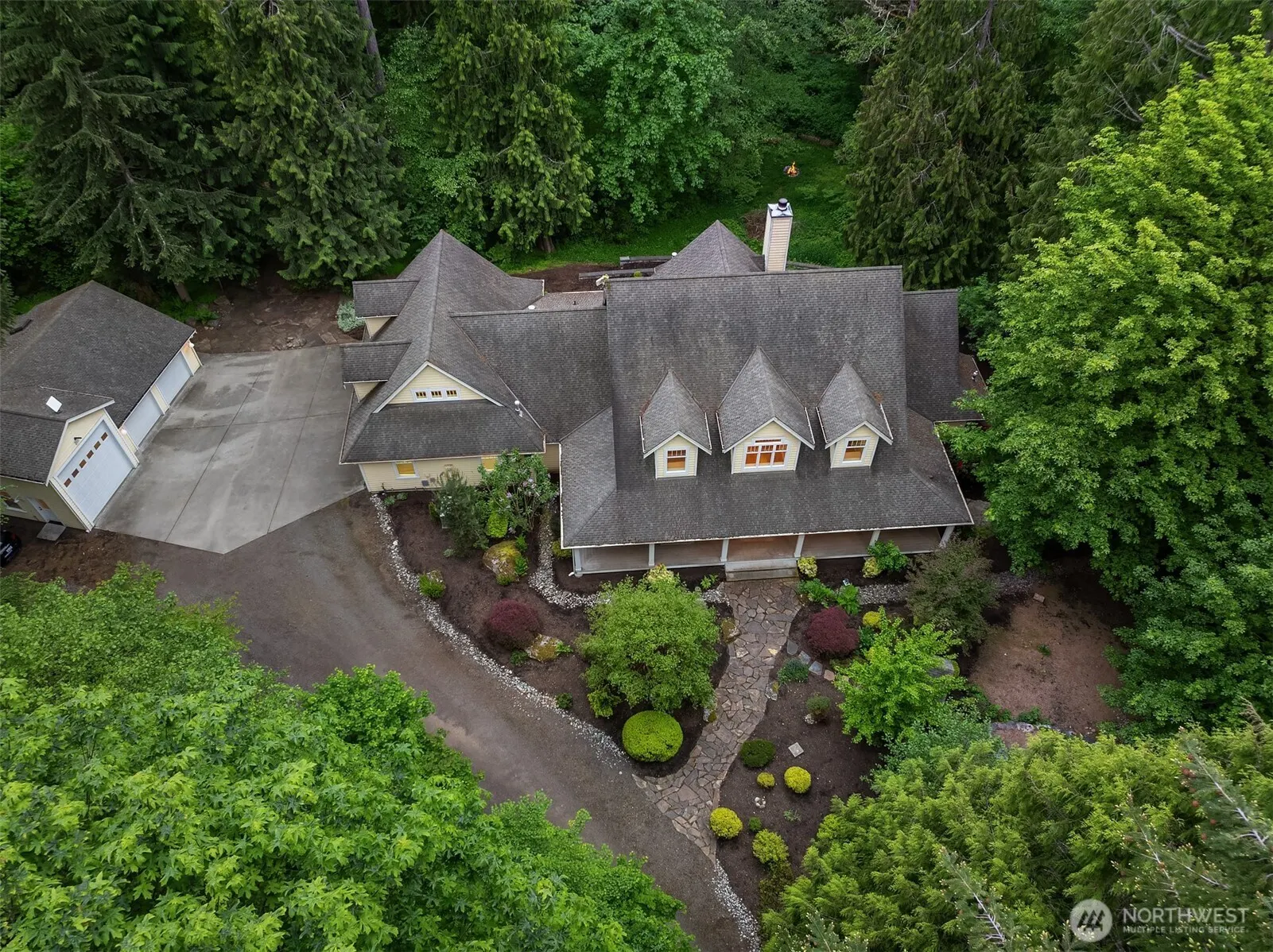 19603 238TH Avenue NE, Woodinville, WA 98077