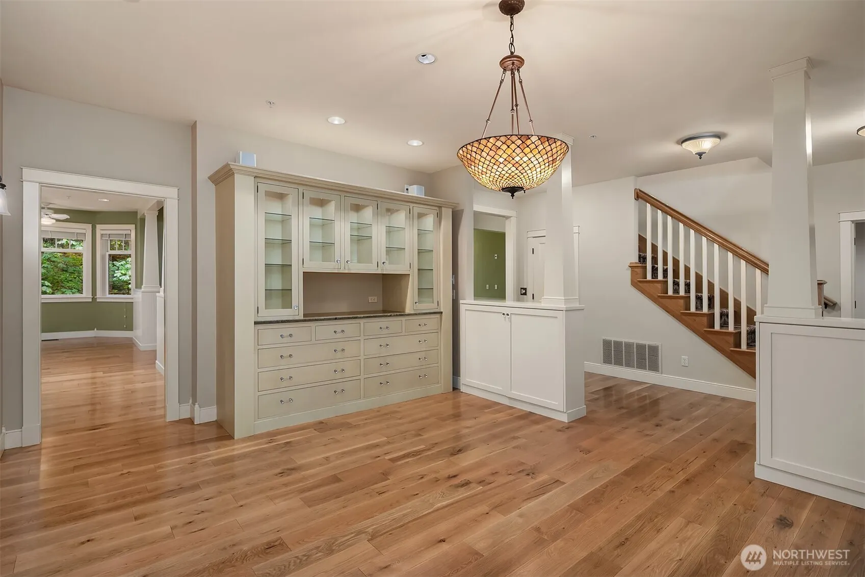 19603 238TH Avenue NE, Woodinville, WA 98077