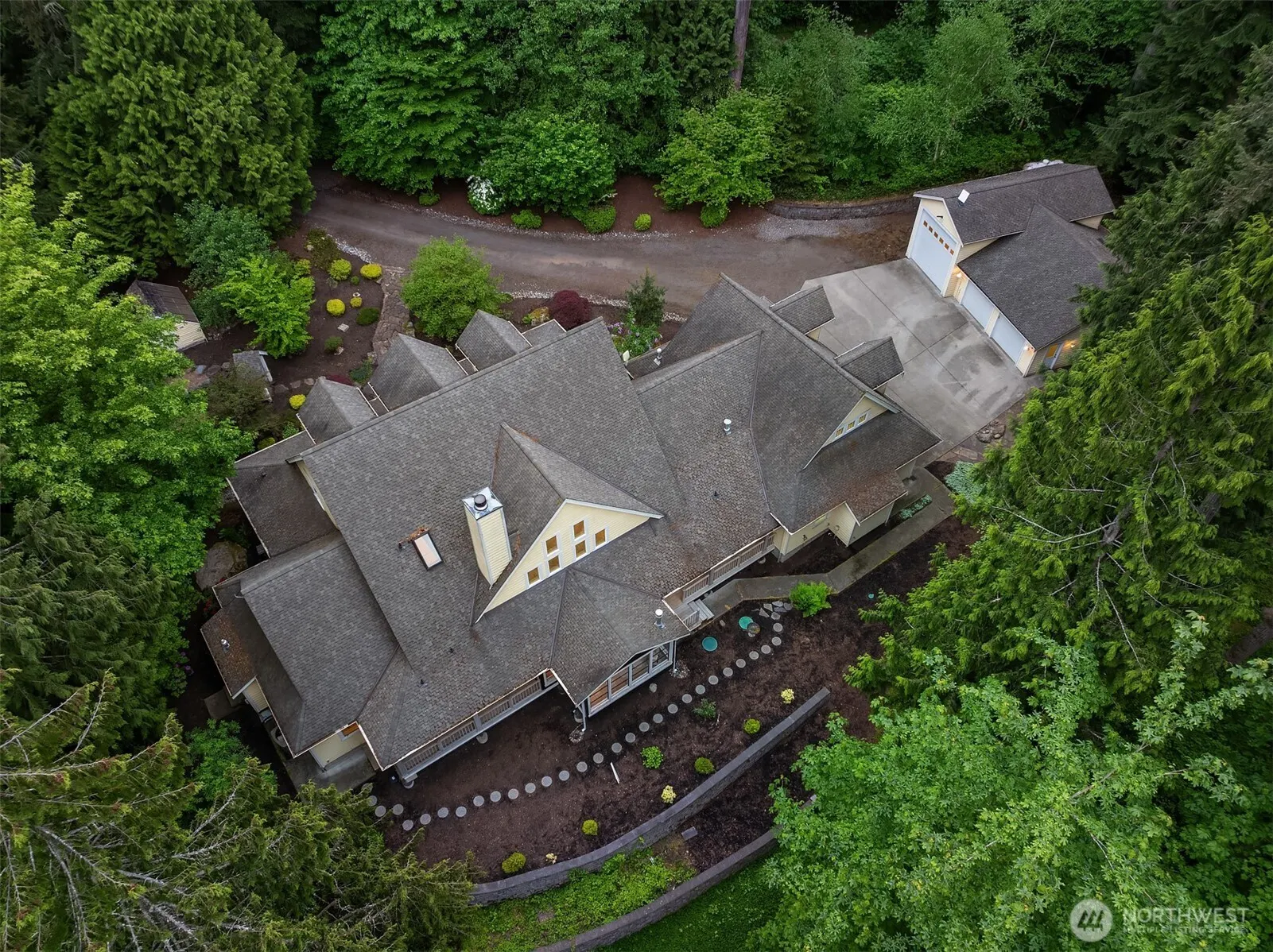 19603 238TH Avenue NE, Woodinville, WA 98077