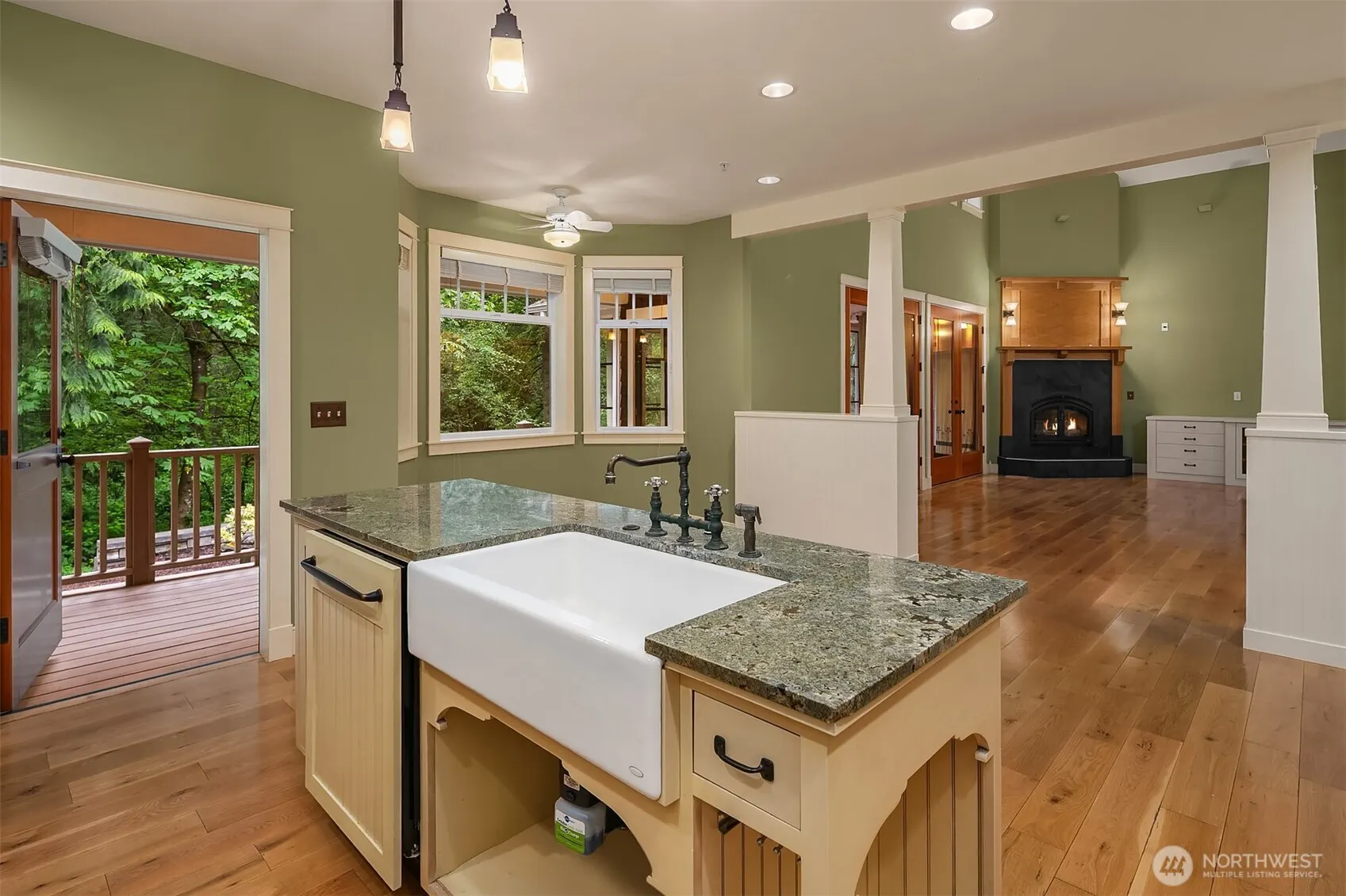 19603 238TH Avenue NE, Woodinville, WA 98077