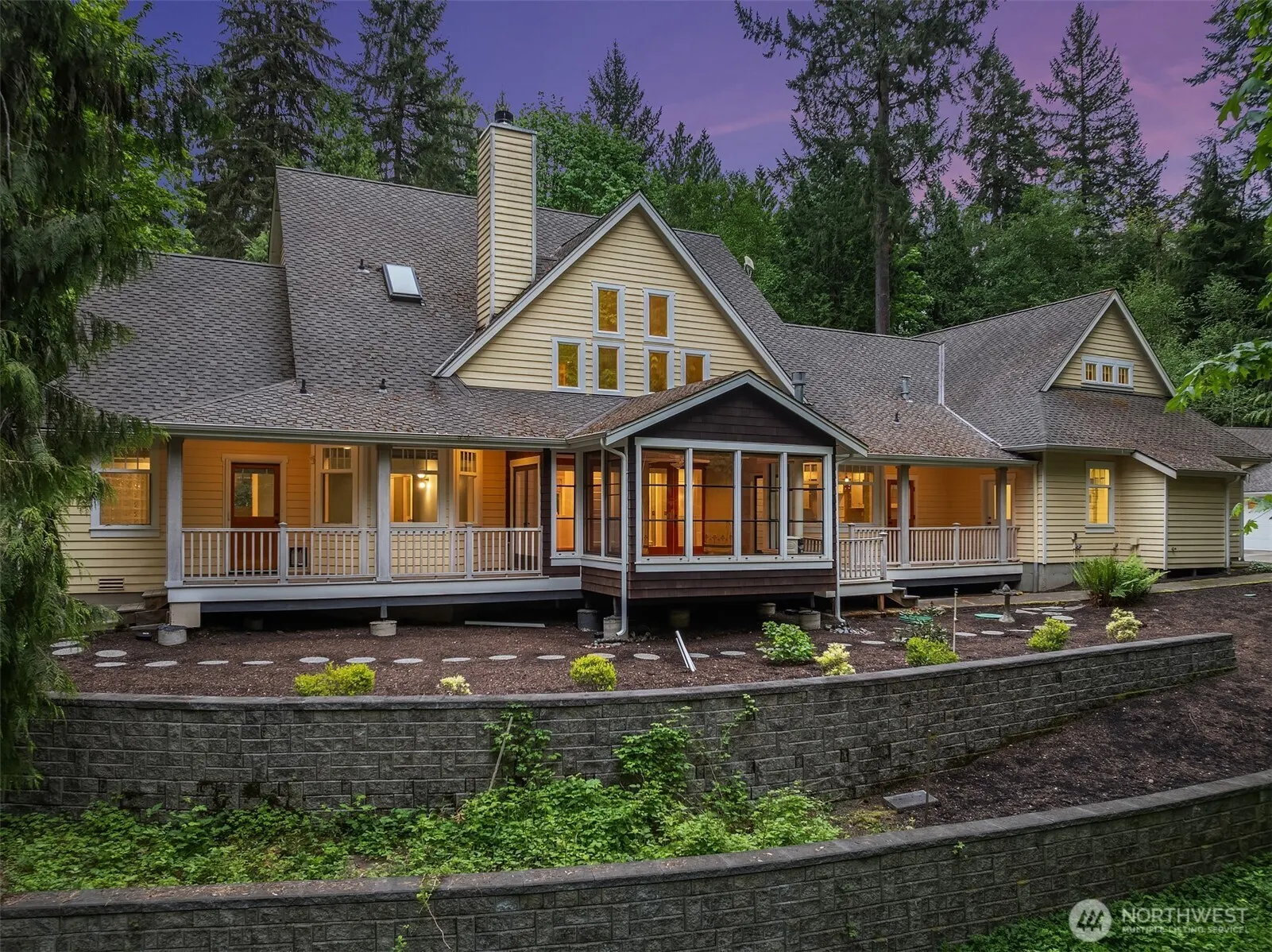 19603 238TH Avenue NE, Woodinville, WA 98077