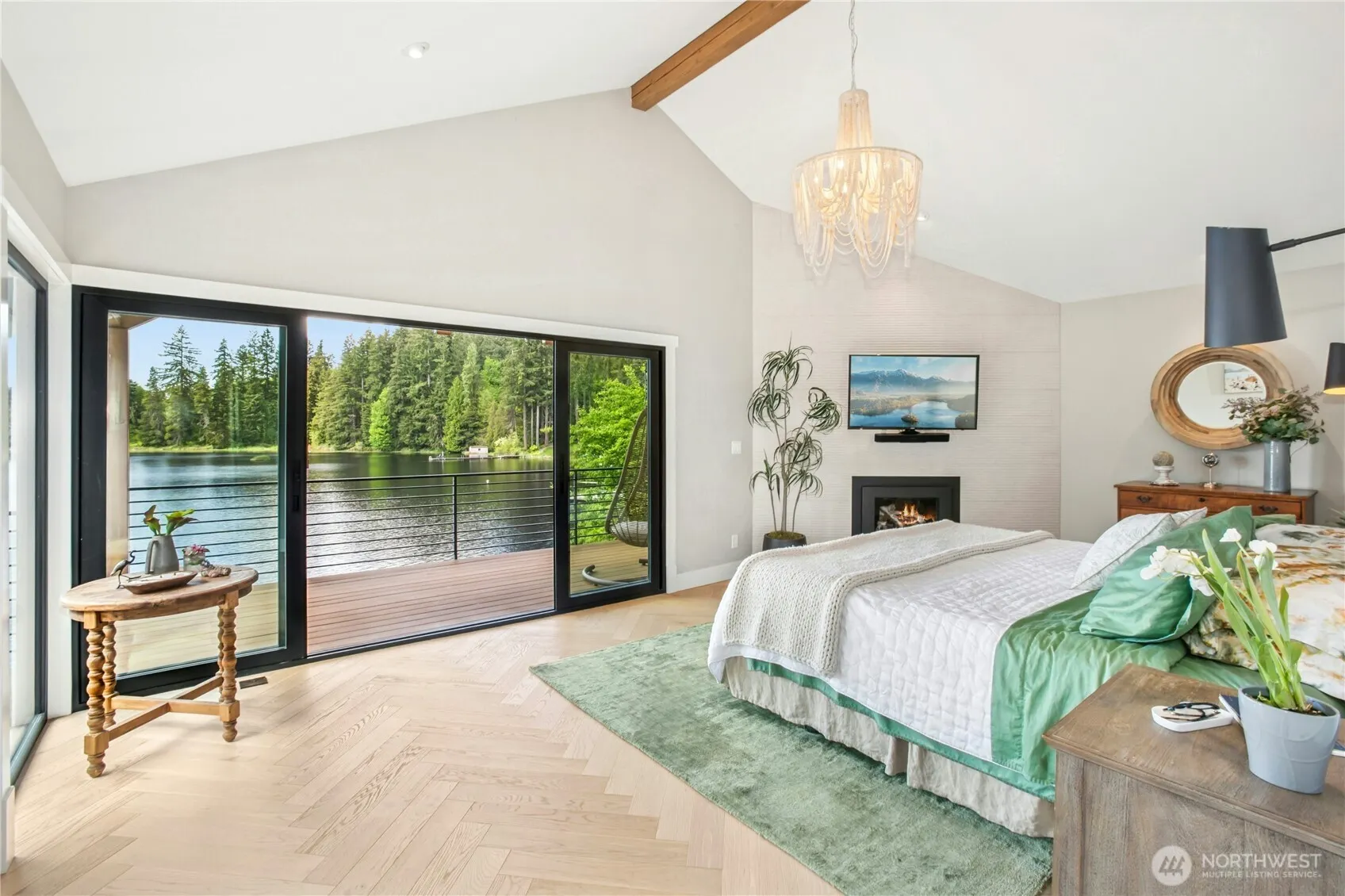 9803 Crystal Lake Drive , Woodinville, WA 98077