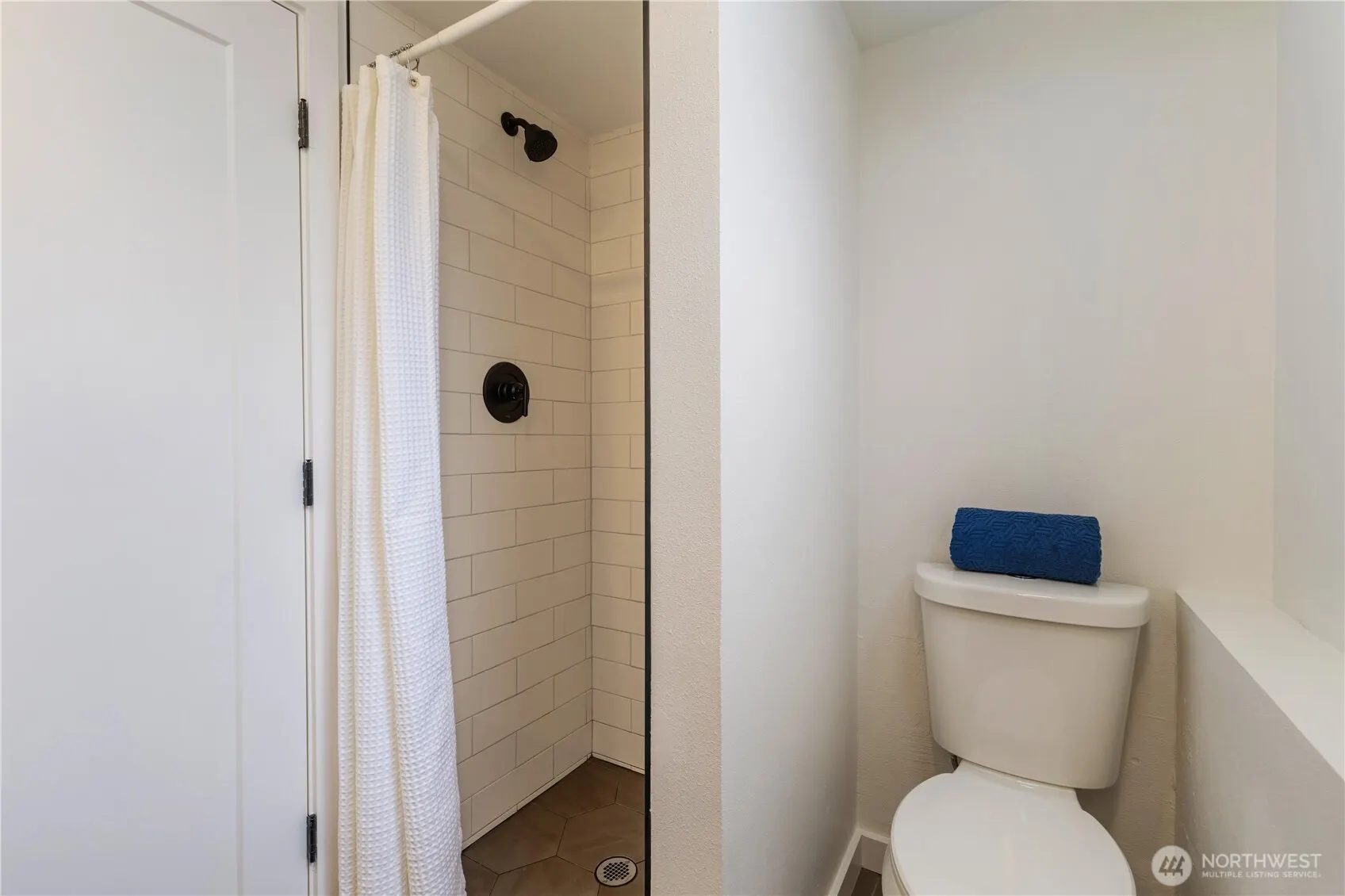 1831 201st Place SW, Lynnwood, WA 98036