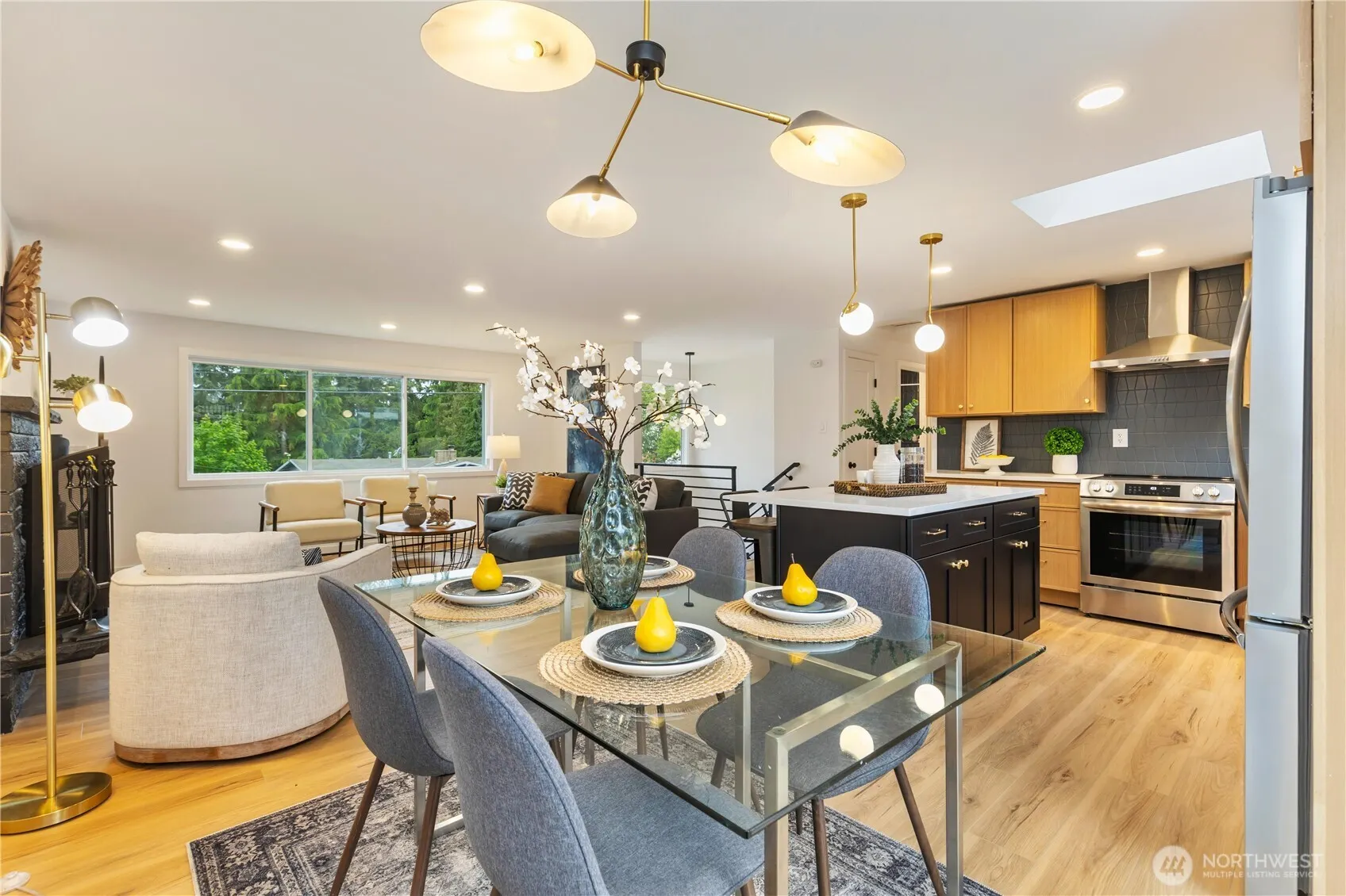 1831 201st Place SW, Lynnwood, WA 98036