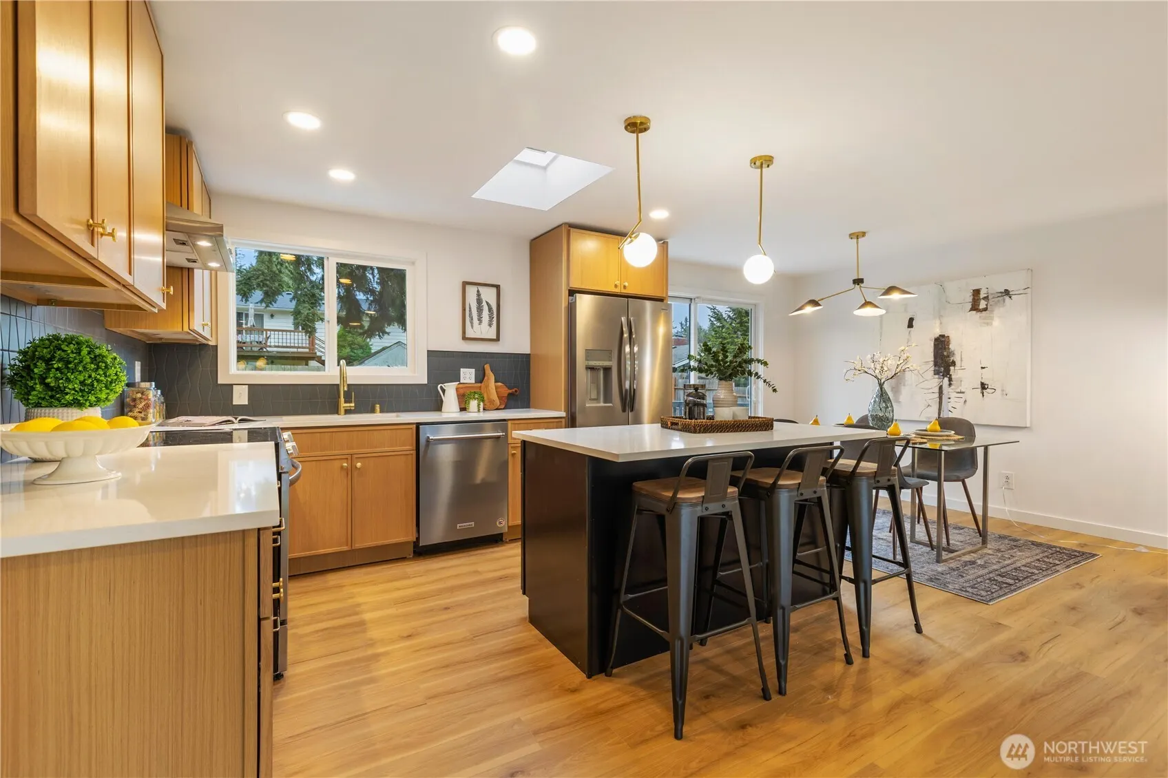 1831 201st Place SW, Lynnwood, WA 98036