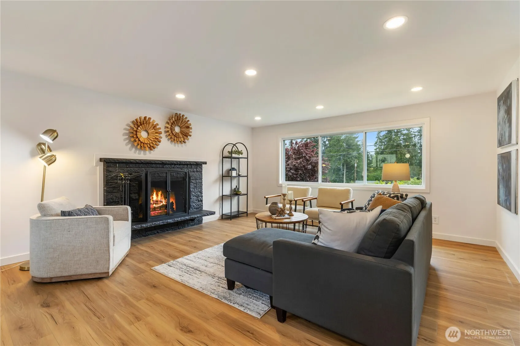 1831 201st Place SW, Lynnwood, WA 98036