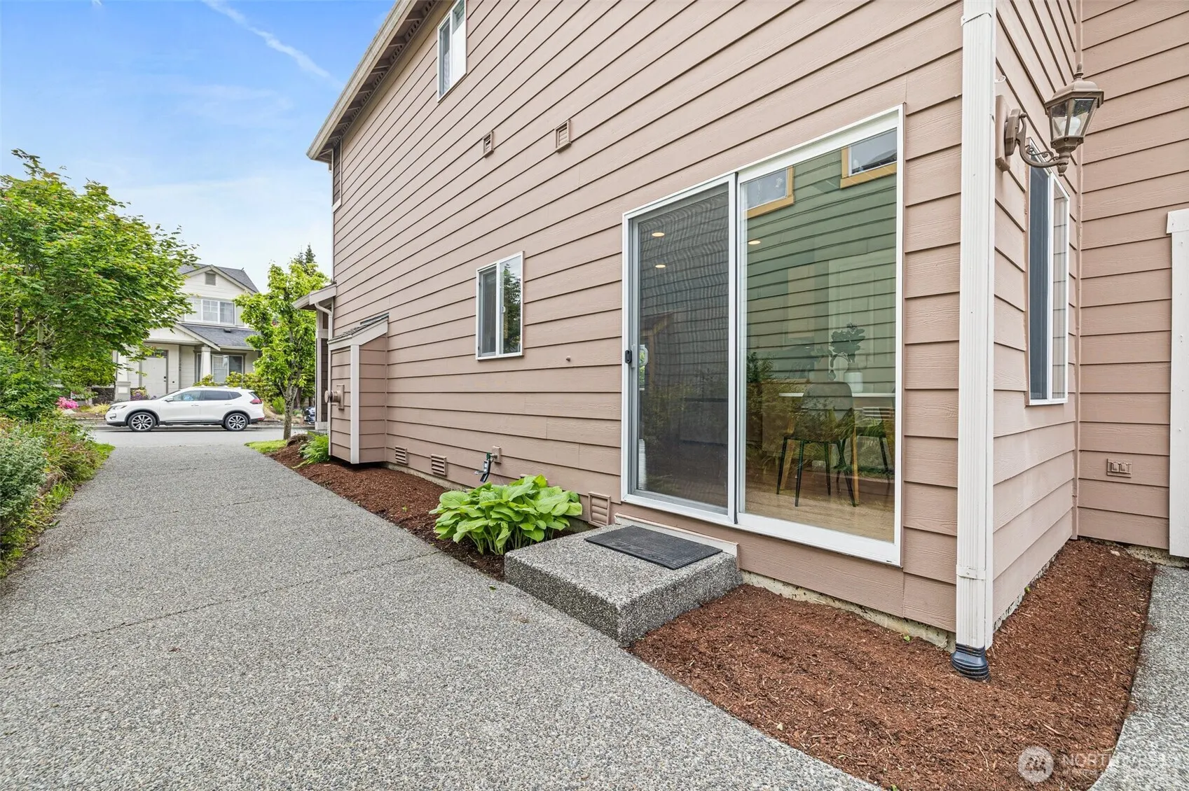 17071 165th Avenue SE, Renton, WA 98058