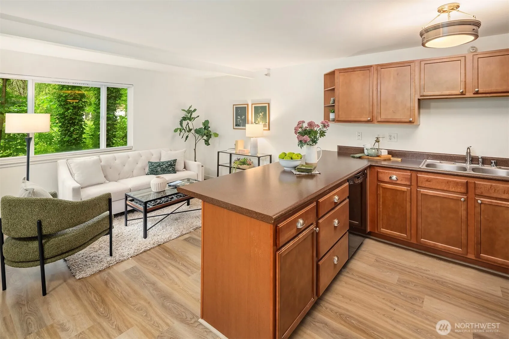 700 Front Street S #D106, Issaquah, WA 98027