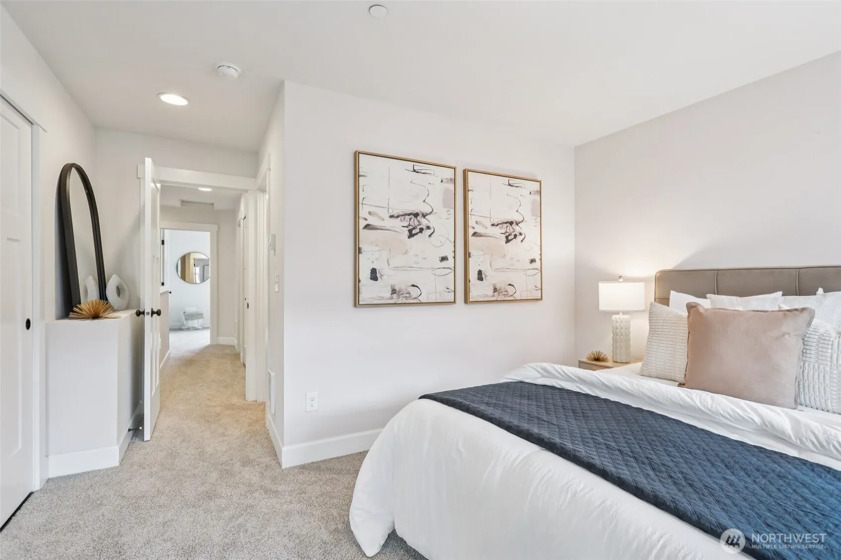 1313 Brooklyn Walk NE, Issaquah, WA 98029