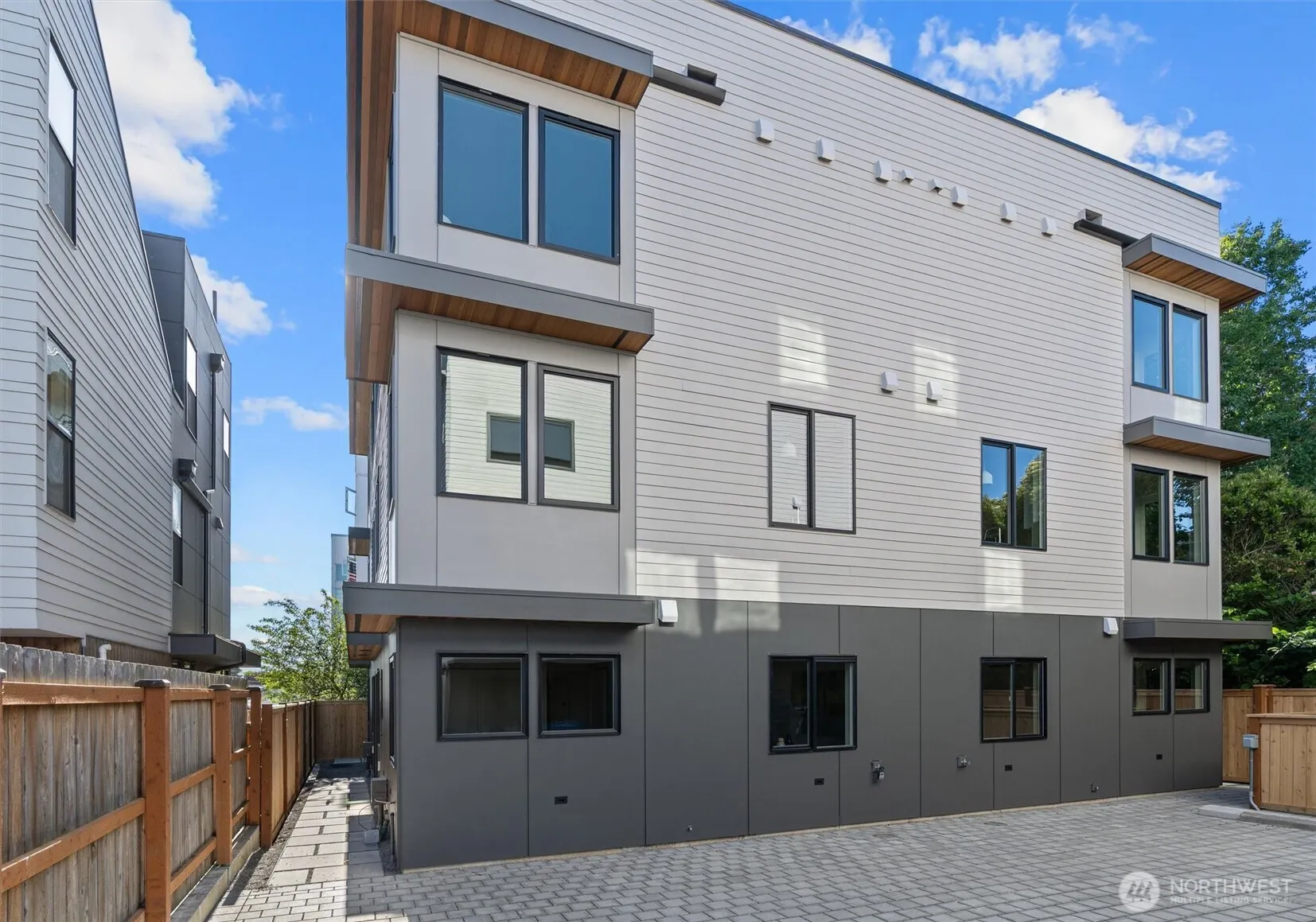 4519 A Bagley Avenue N, Seattle, WA 98103