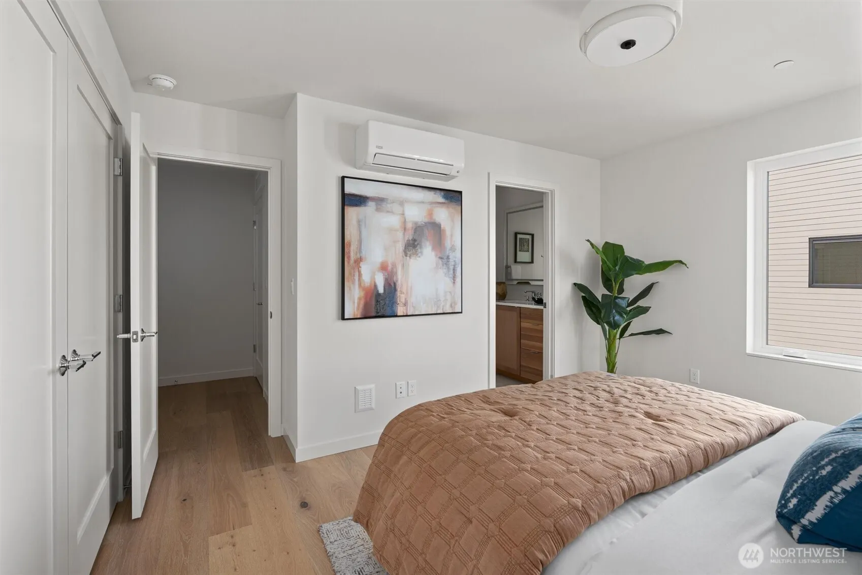 4519 A Bagley Avenue N, Seattle, WA 98103
