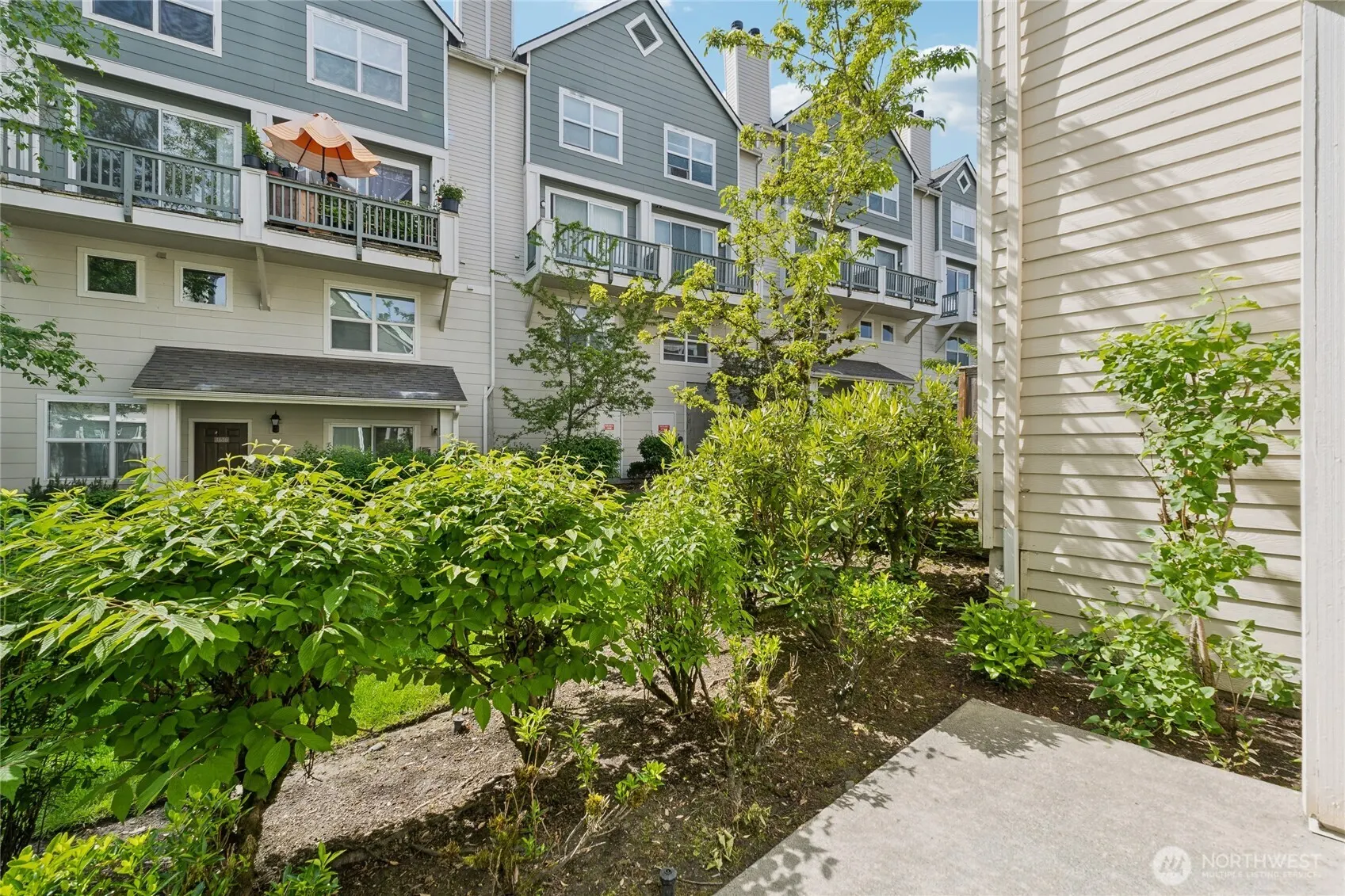 3116 164th Street SW #1704, Lynnwood, WA 98087