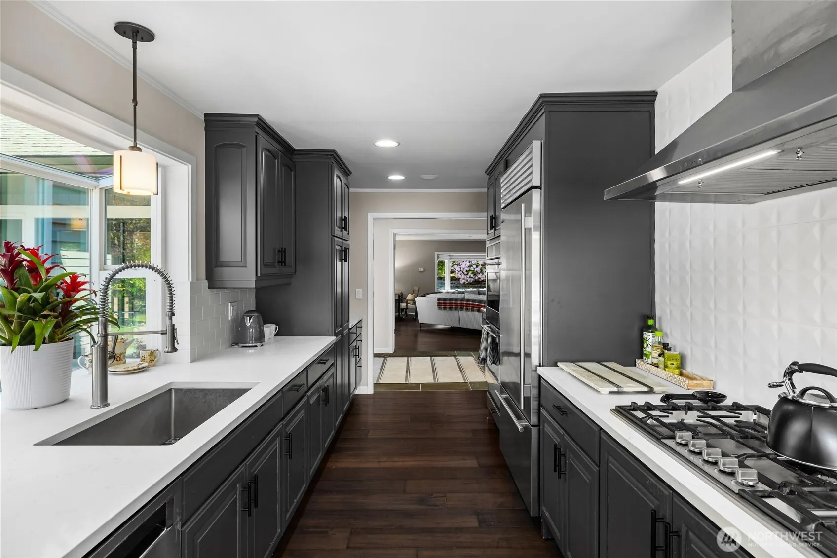 2045 E Beaver Lake Drive SE, Sammamish, WA 98075