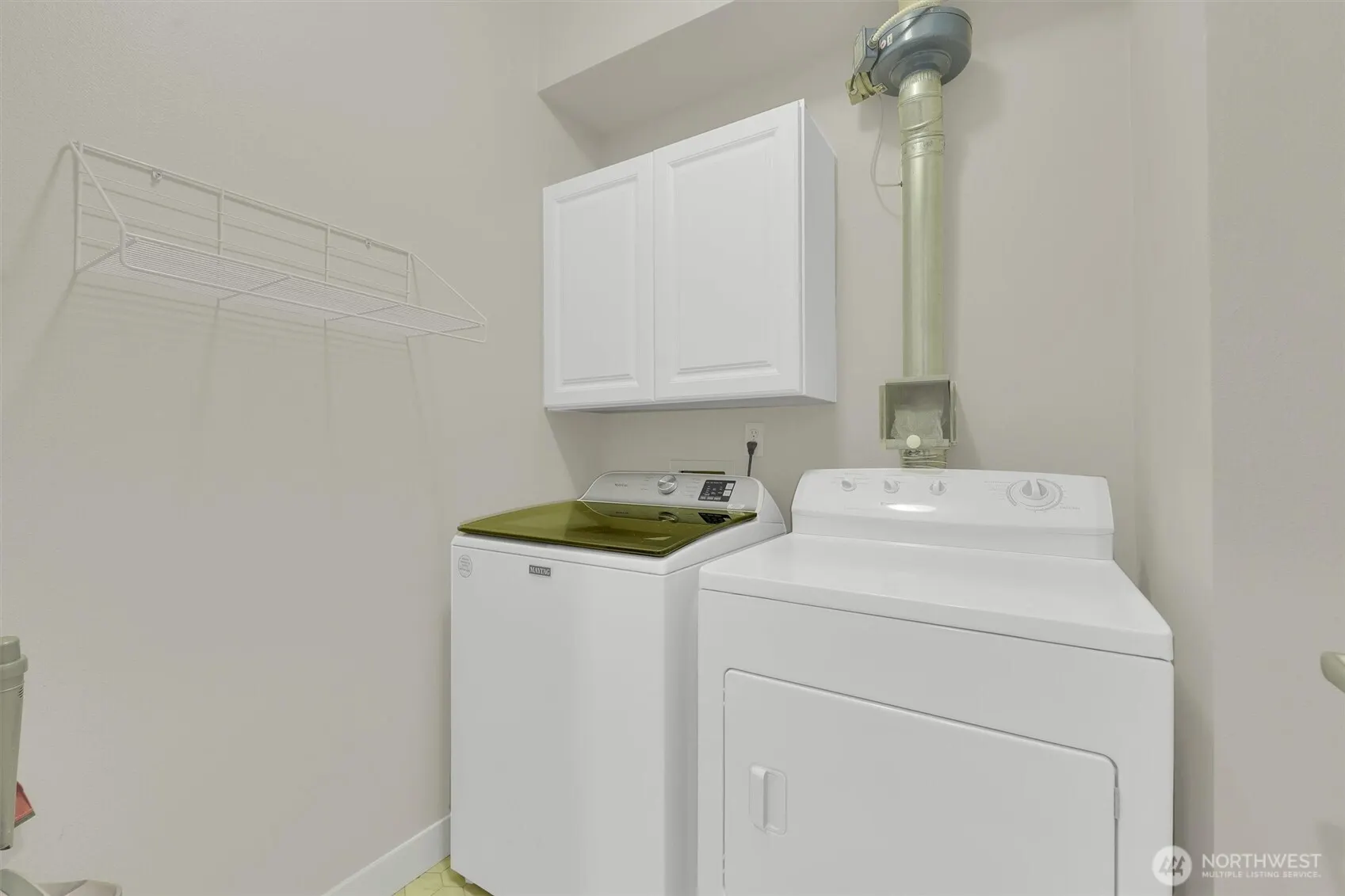 1000 Cabin Creek Lane SW #C203, Issaquah, WA 98027