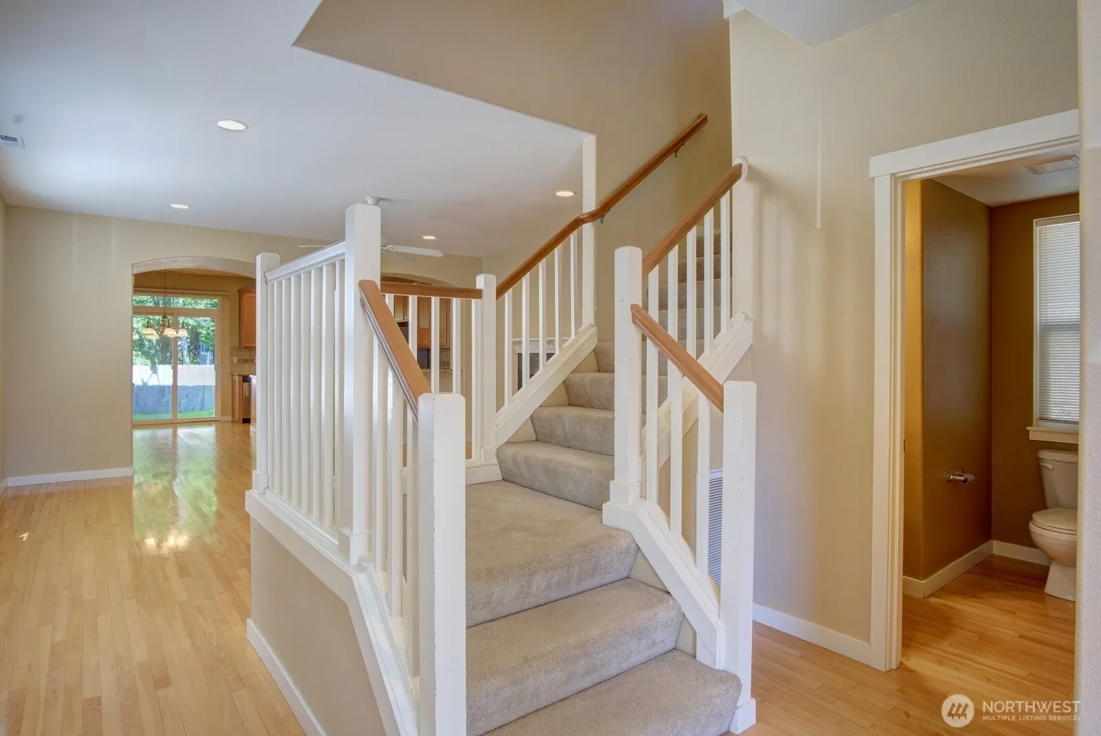 2033 240th Avenue SE, Sammamish, WA 98075