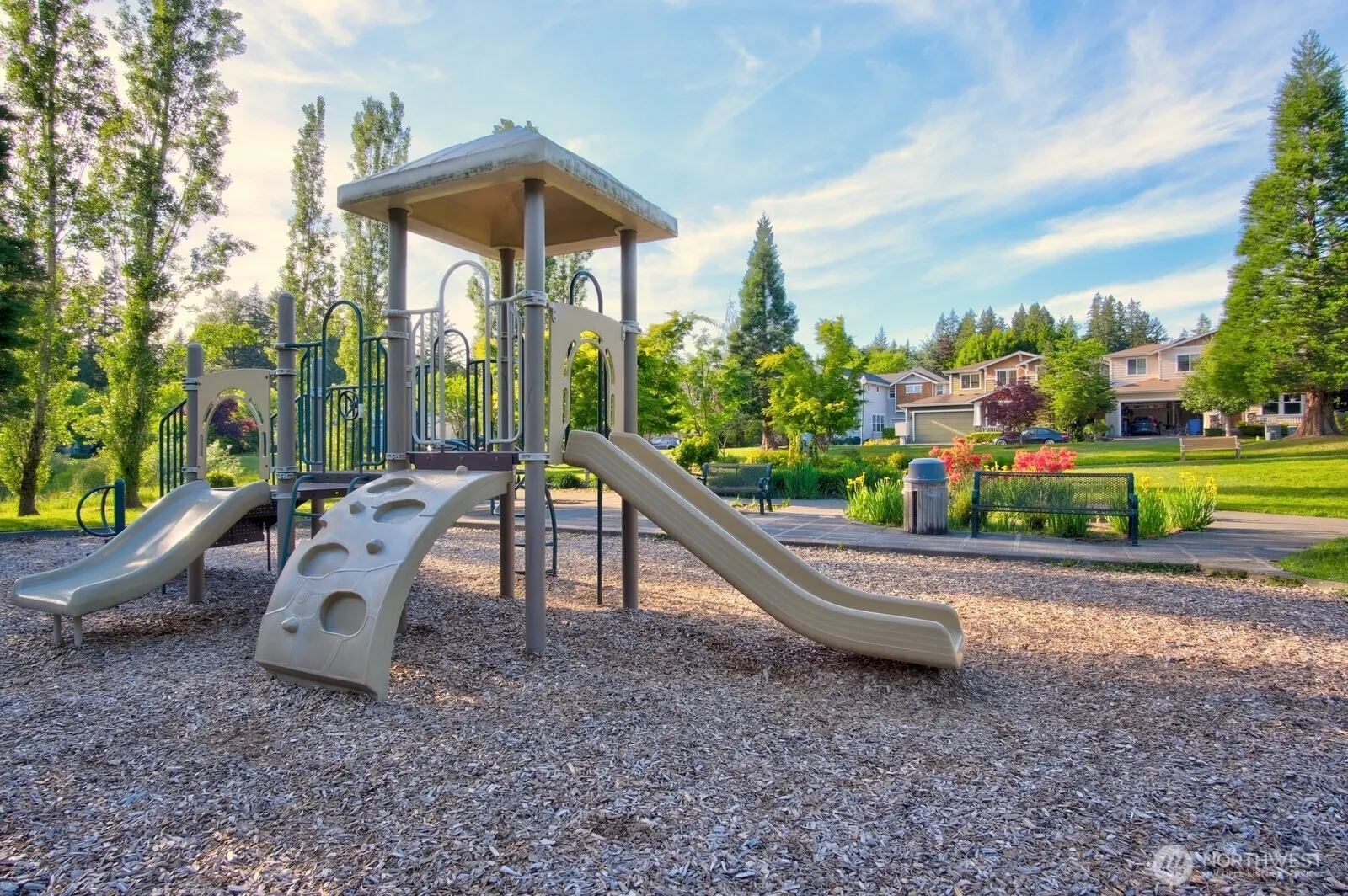 2033 240th Avenue SE, Sammamish, WA 98075