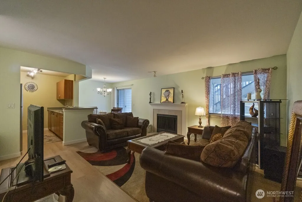 15415 35th Avenue Ct W #D103, Lynnwood, WA 98087