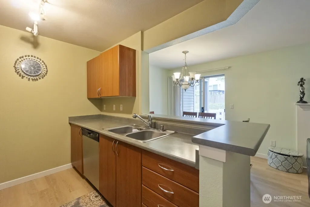 15415 35th Avenue Ct W #D103, Lynnwood, WA 98087